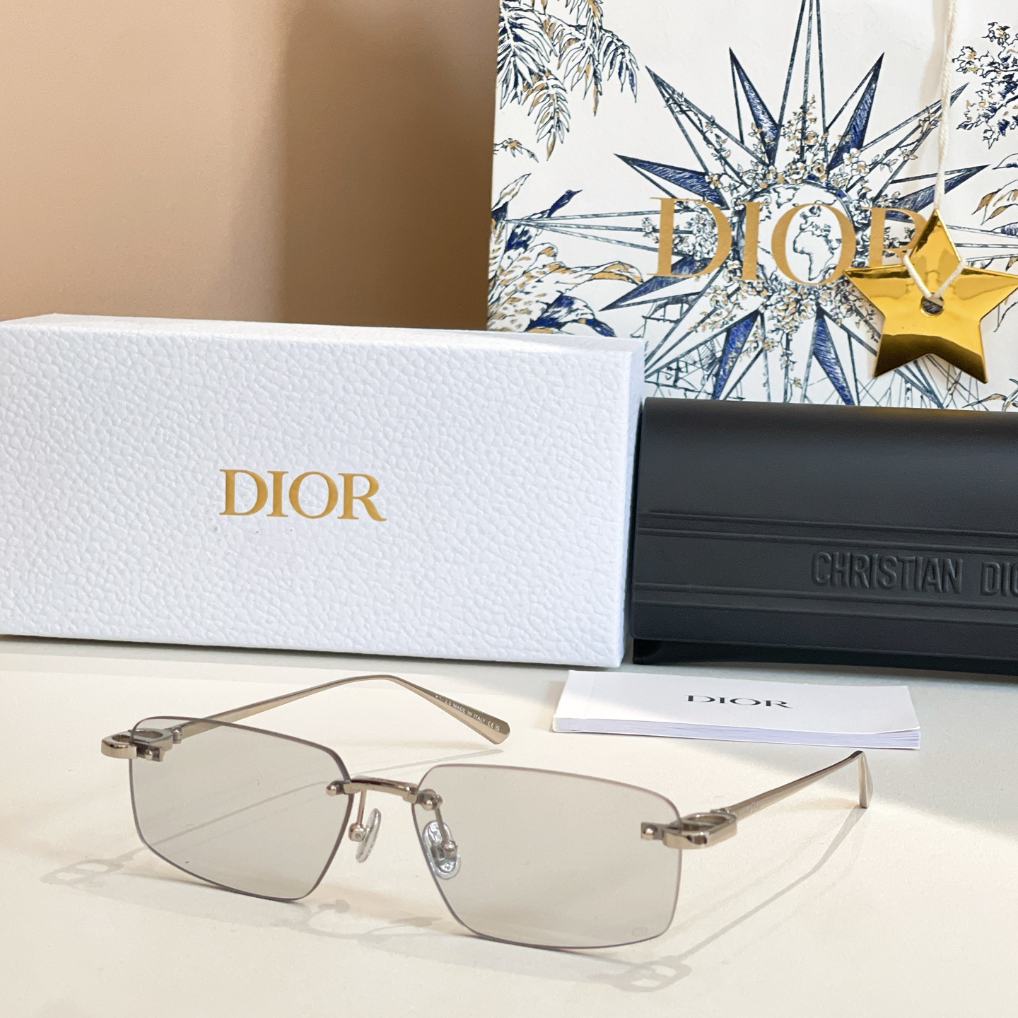 DIOR✨✨✨MODEL CDiorS4U ✨✨✨SIZE：53口21-145✨✨✨