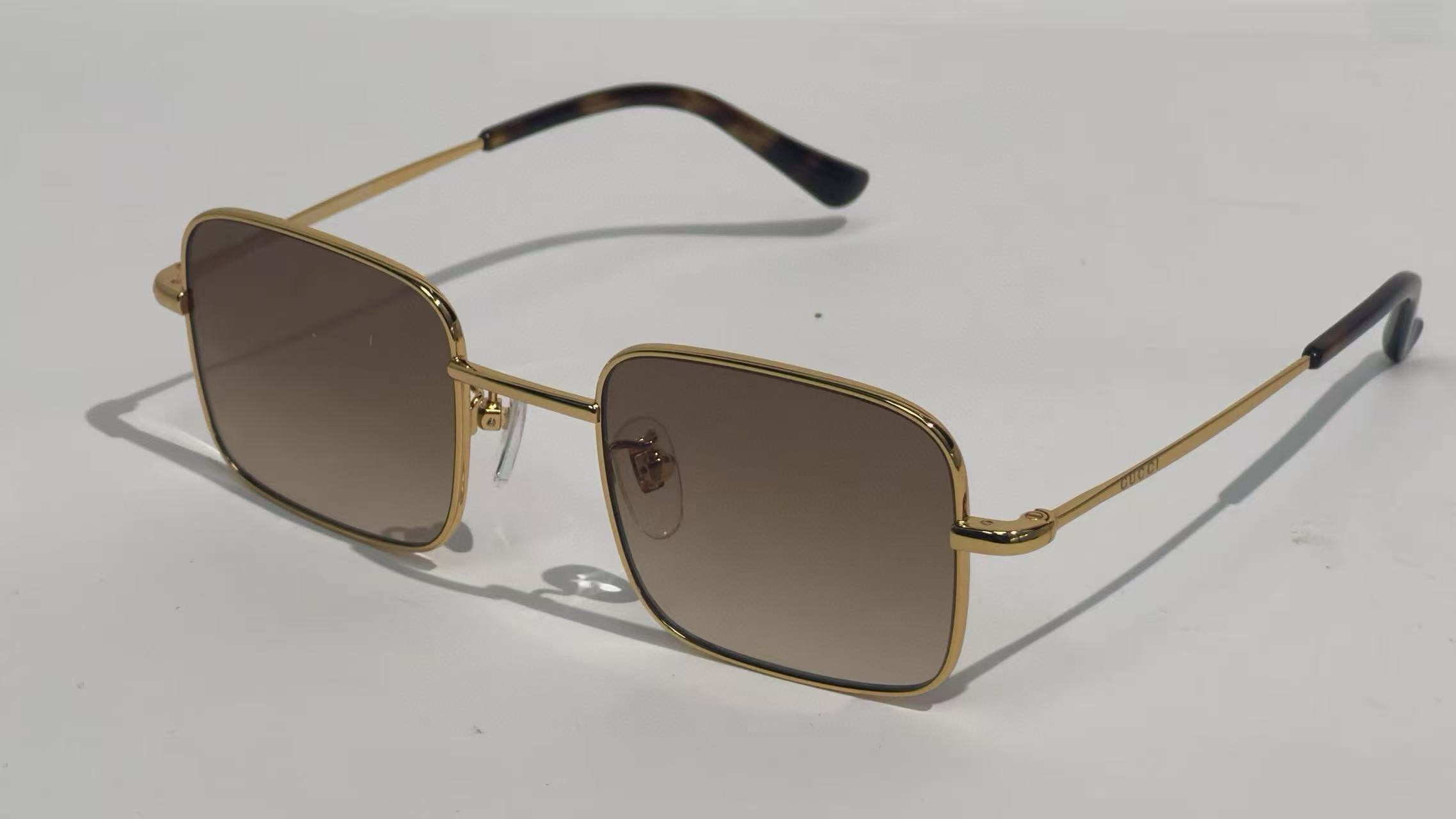 GUCC*🐝🐝🐝MODEL：GG1813S 🐝🐝SIZE：60口15-145n🐝🐝🐝～