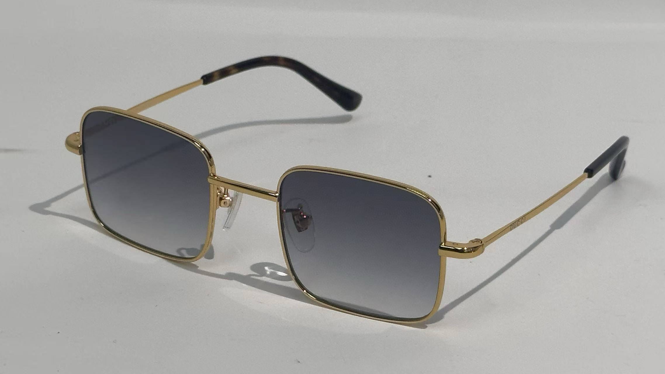 GUCC*🐝🐝🐝MODEL：GG1813S 🐝🐝SIZE：60口15-145n🐝🐝🐝～