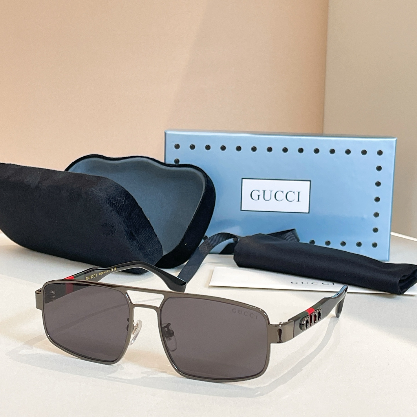 GUCC*🐝🐝🐝MODEL：GG1406🐝🐝SIZE：55口17-145🐝🐝🐝