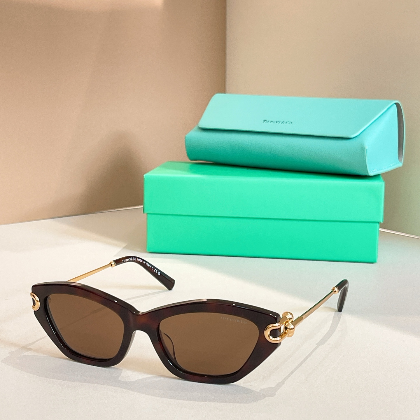 TIFFANY&Co.✨✨✨MODEL：TF4231U✨✨✨ SIZE：52口17-140✨✨✨