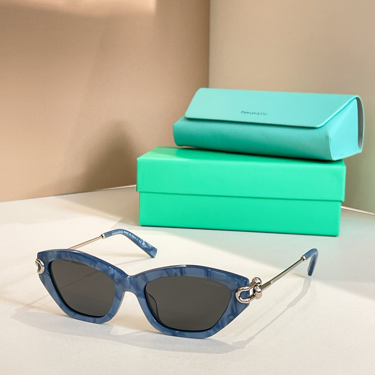TIFFANY&Co.✨✨✨MODEL：TF4231U✨✨✨ SIZE：52口17-140✨✨✨