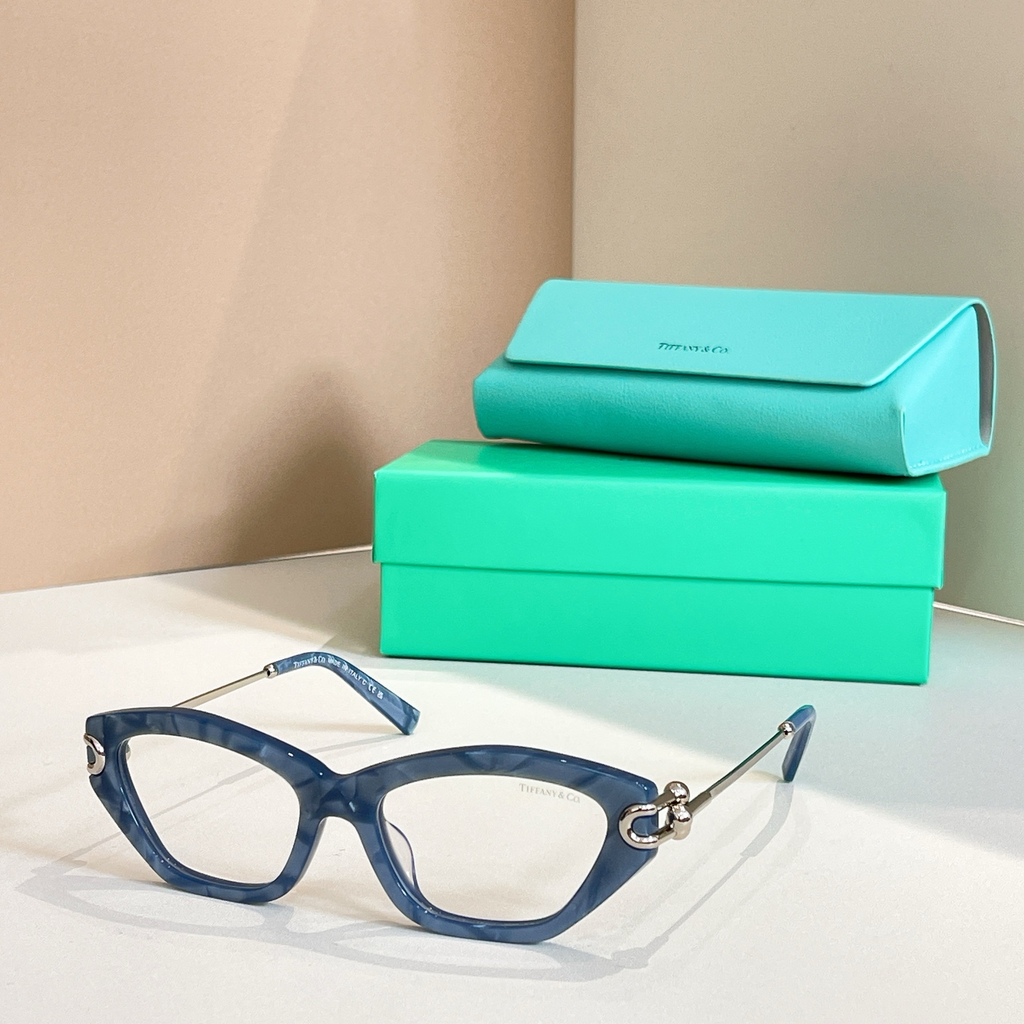 TIFFANY&Co.✨✨✨MODEL：TF4231U✨✨✨ SIZE：52口17-140✨✨✨