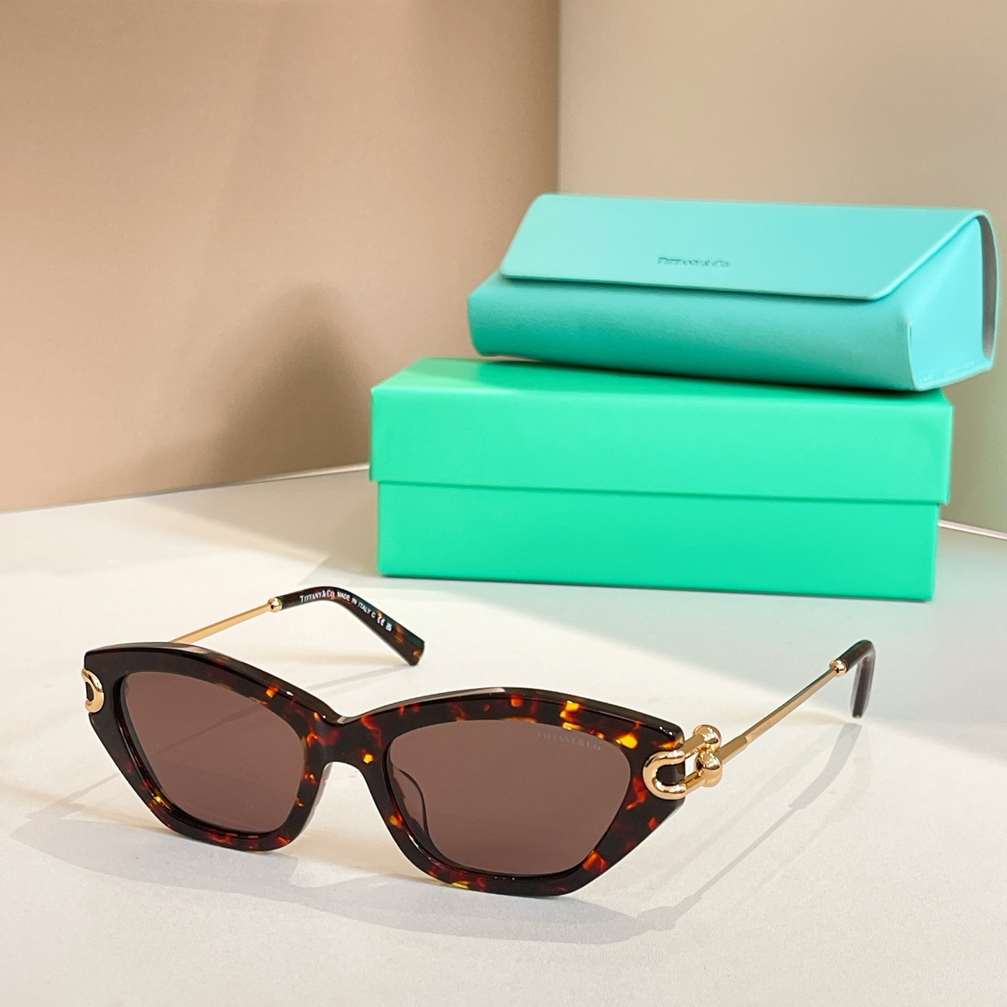 TIFFANY&Co.✨✨✨MODEL：TF4231U✨✨✨ SIZE：52口17-140✨✨✨
