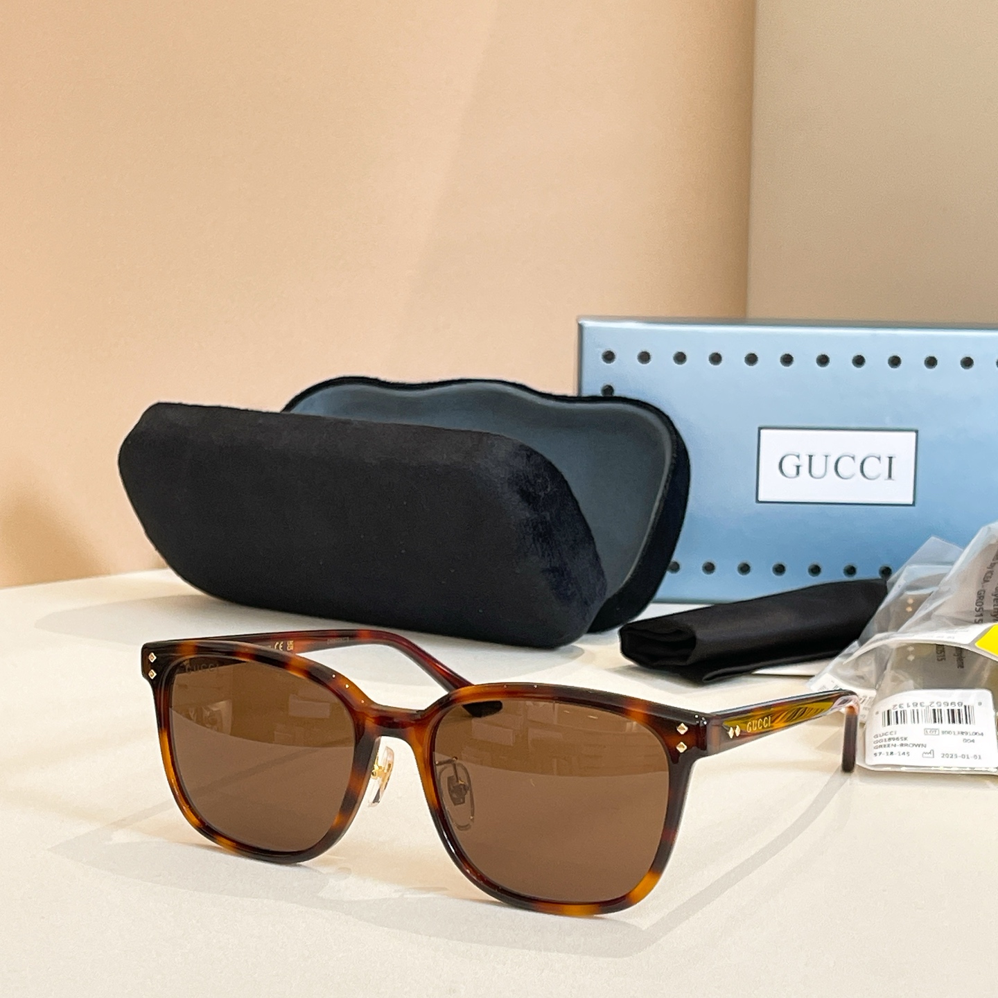 GUCC*🐝🐝🐝MODEL：GG1896SK🐝🐝SIZE：57口18-145🐝🐝🐝高版本~~