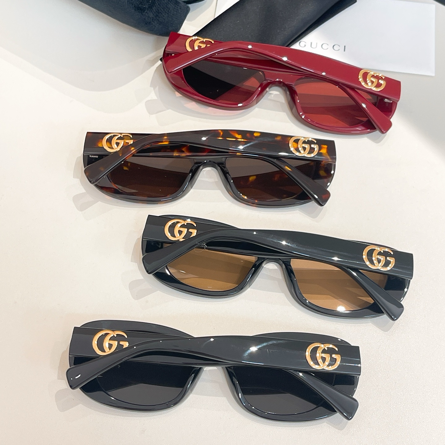 GUCC*🐝🐝🐝MODEL：GG1829SK🐝🐝SIZE：53口17-145🐝🐝🐝倪妮同款~~