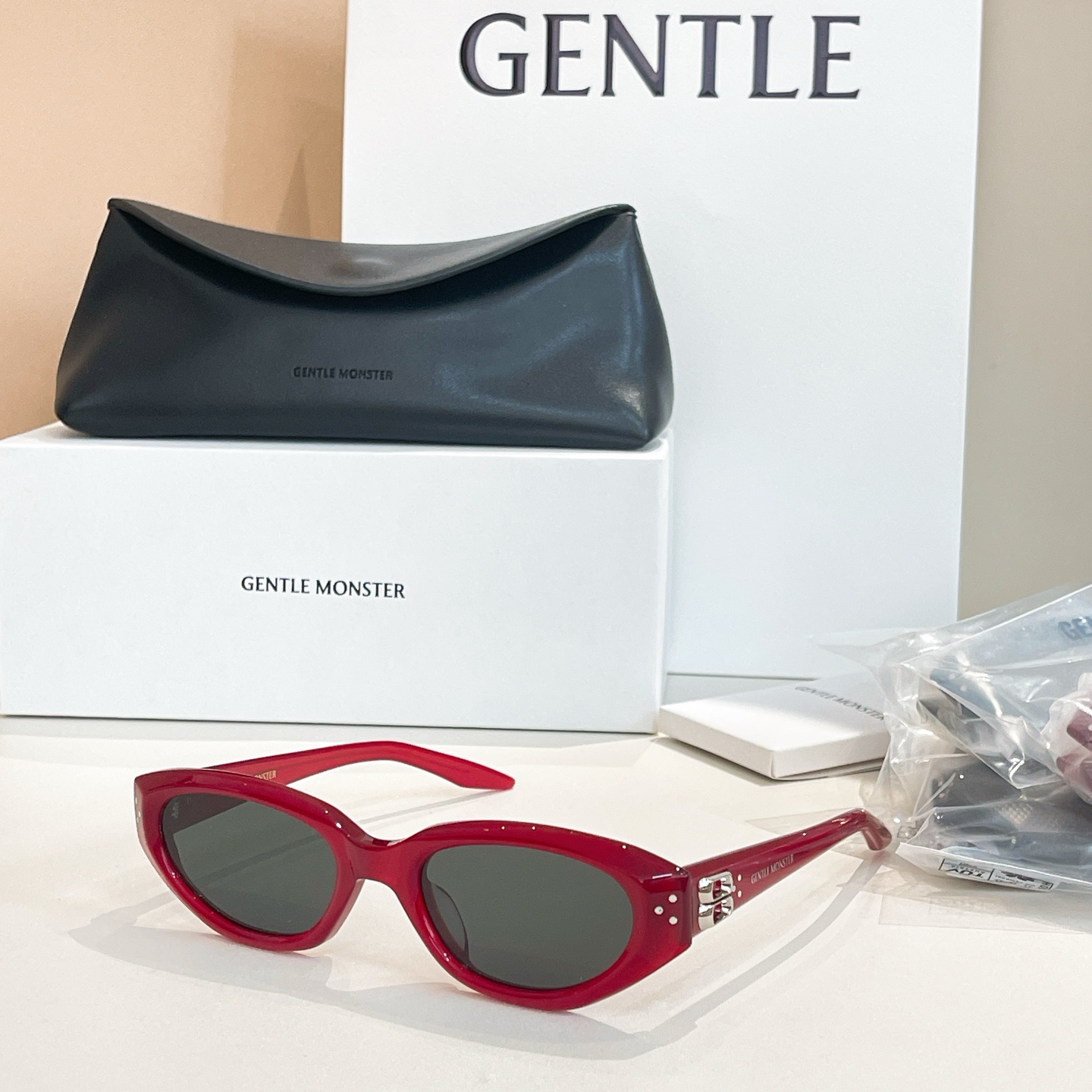 GENTLE MONSTE*🐼🐼🐼MODEL：DUNS🐼🐼🐼SIZE：54口21-145🐼🐼🐼高版本~~