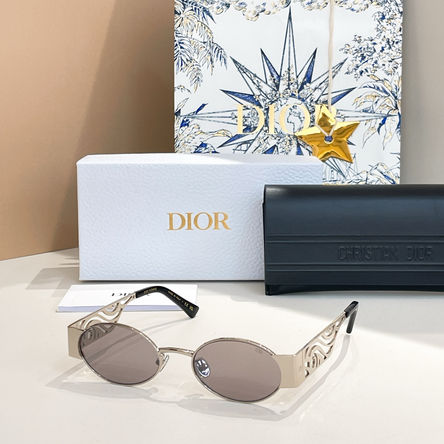 DIOR✨✨✨MODEL RAVE✨✨✨SIZE：51口19-145✨✨✨
