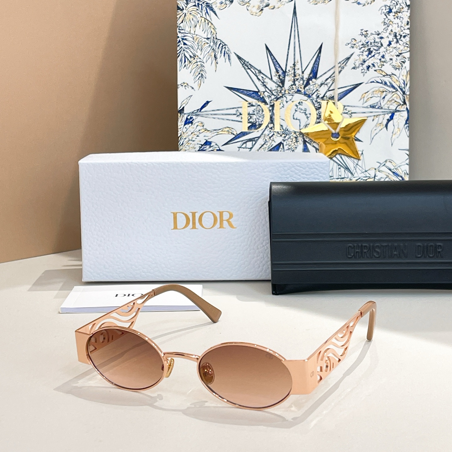 DIOR✨✨✨MODEL RAVE✨✨✨SIZE：51口19-145✨✨✨