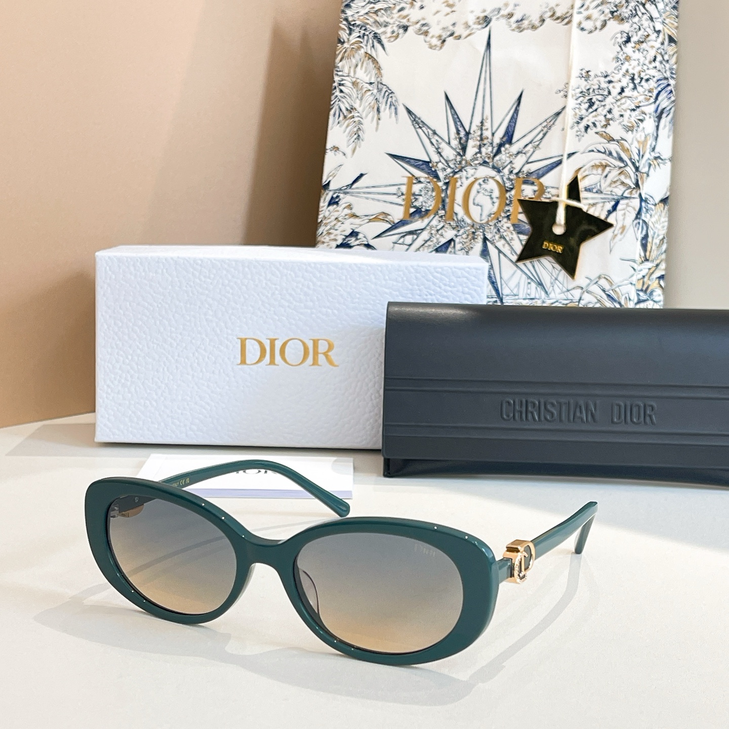 DIOR✨✨✨MODEL CD8977 ✨✨✨SIZE：53口21-145✨✨✨