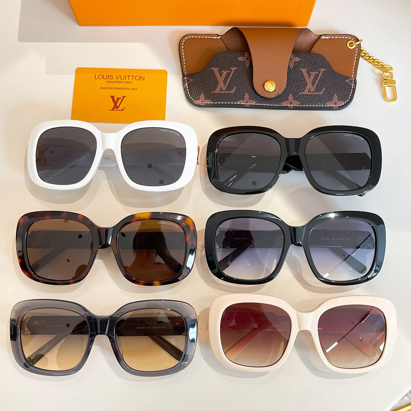 LOUIS VUITTO*✨✨✨MODEL：Z2133W✨✨✨ SIZE：55口19-140✨✨✨