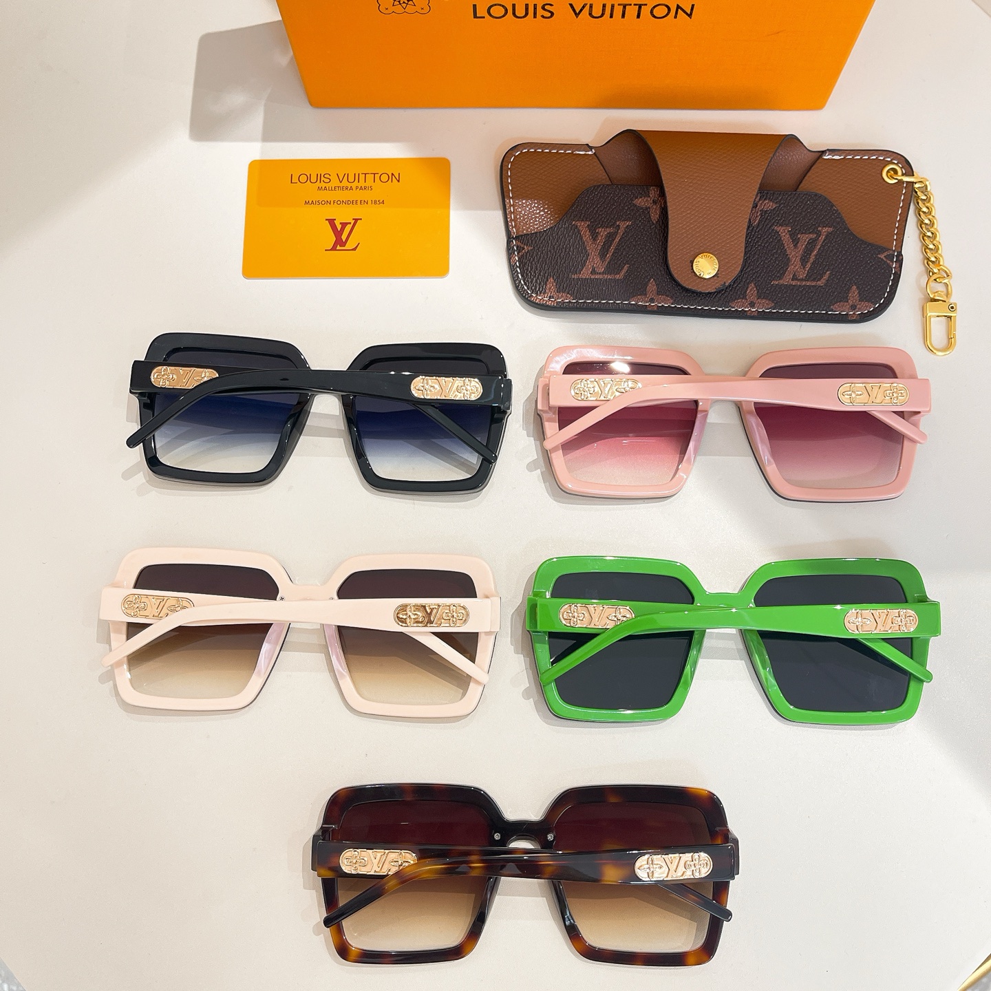 LOUIS VUITTO*✨✨✨MODEL：Z1618U  ✨✨✨ SIZE：53口22-145✨✨✨