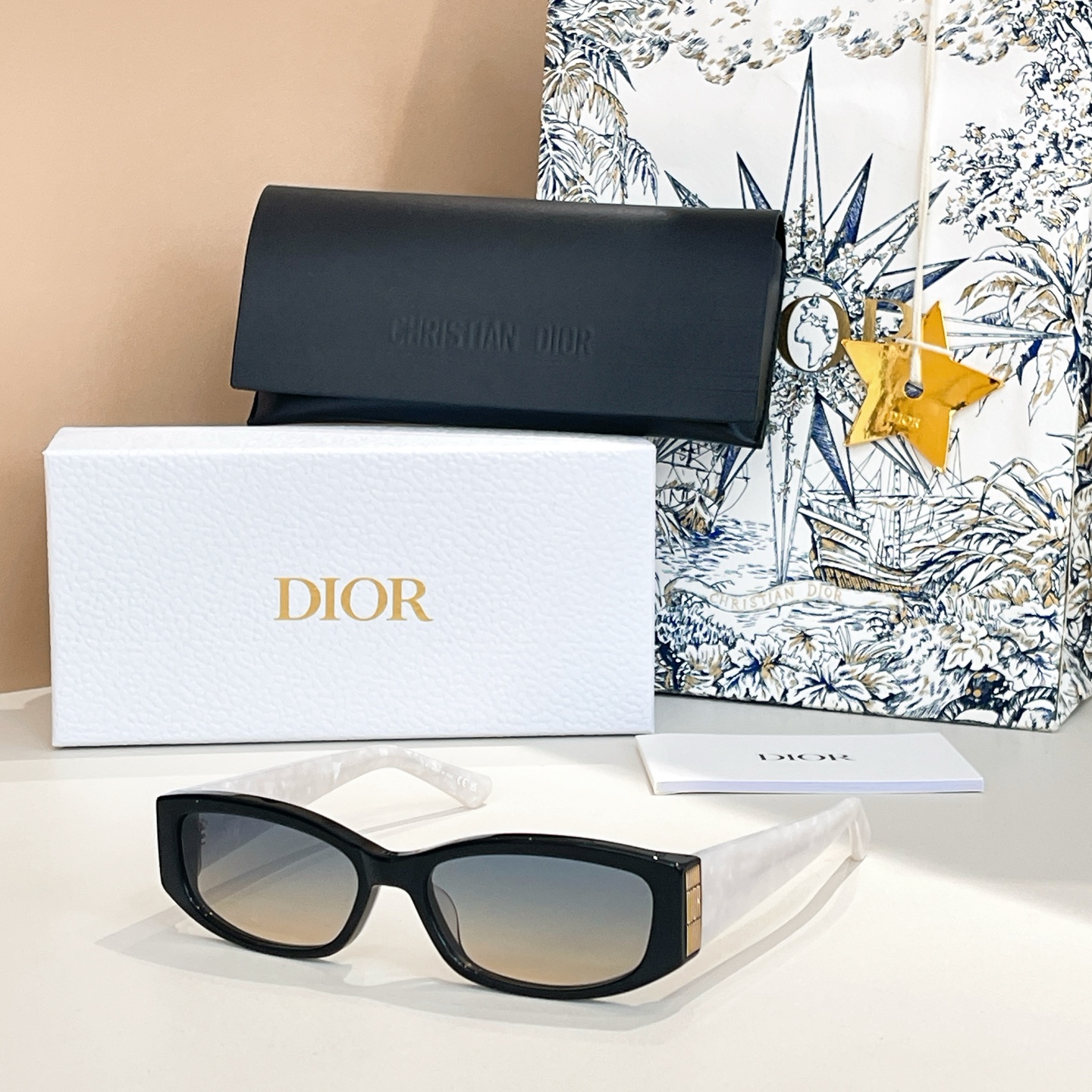 DIO*✨✨✨MODEL DiorGlow S1I ✨✨✨SIZE：54口18-140✨✨✨