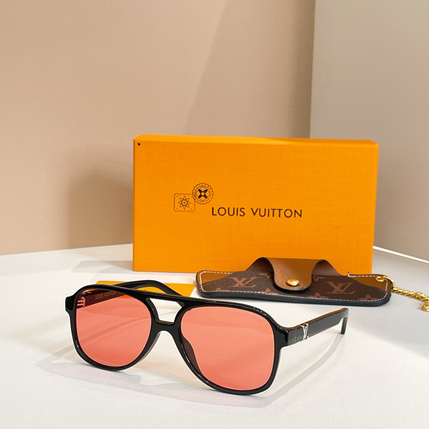 LOUIS VUITTO*🌟🌟🌟MODEL：Z2866U🌟🌟🌟SIZE：55口16-145🌟🌟