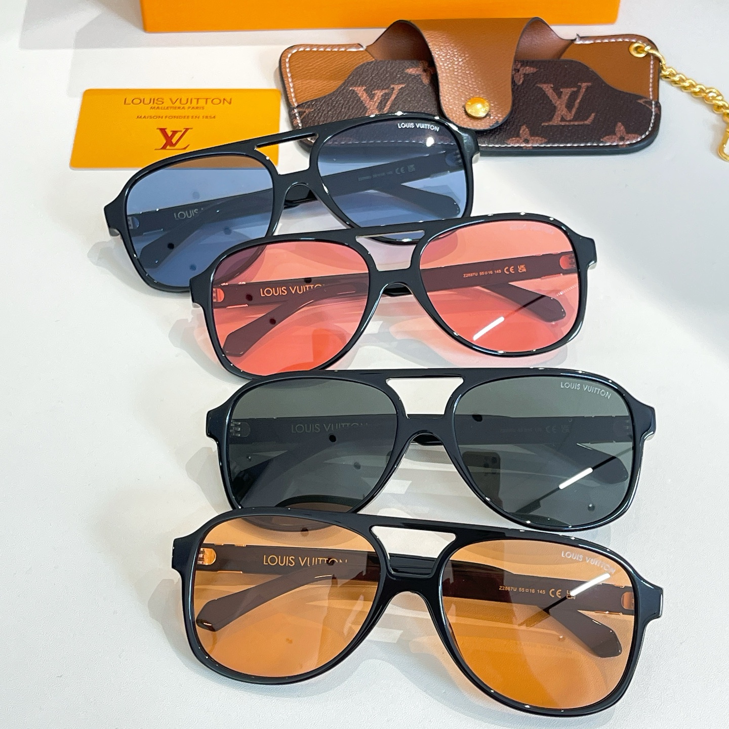 LOUIS VUITTO*🌟🌟🌟MODEL：Z2866U🌟🌟🌟SIZE：55口16-145🌟🌟