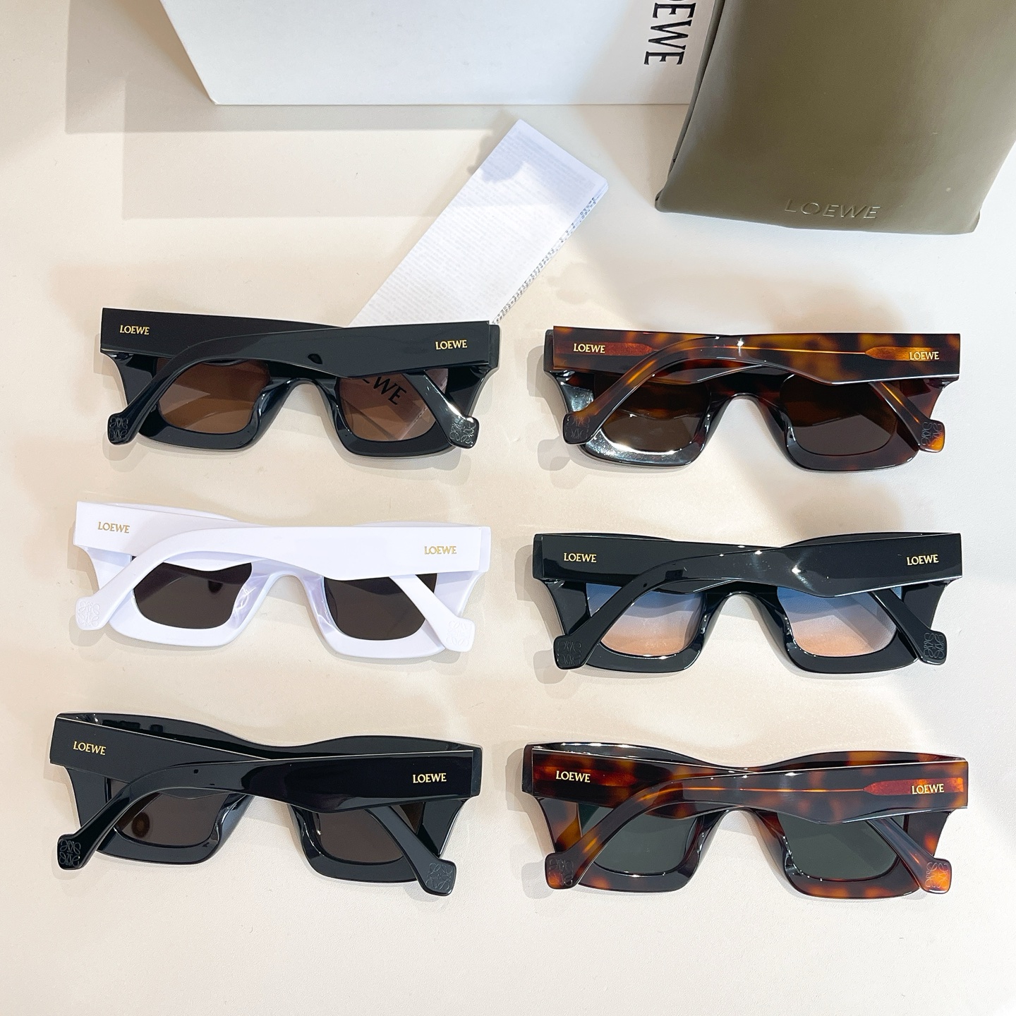 LOEWE🌟🌟🌟MODEL：LW40176U🌟🌟🌟SIZE：54口16-145🌟🌟🌟