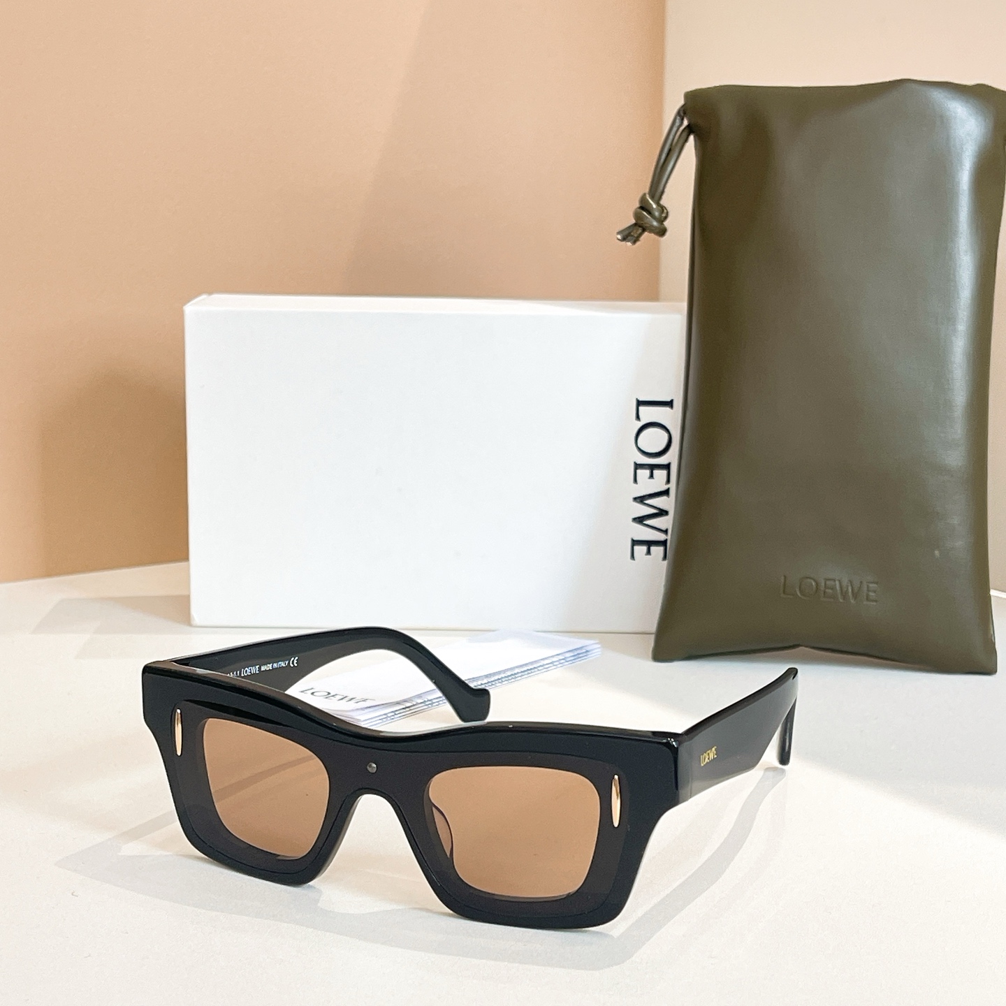 LOEWE🌟🌟🌟MODEL：LW40176U🌟🌟🌟SIZE：54口16-145🌟🌟🌟