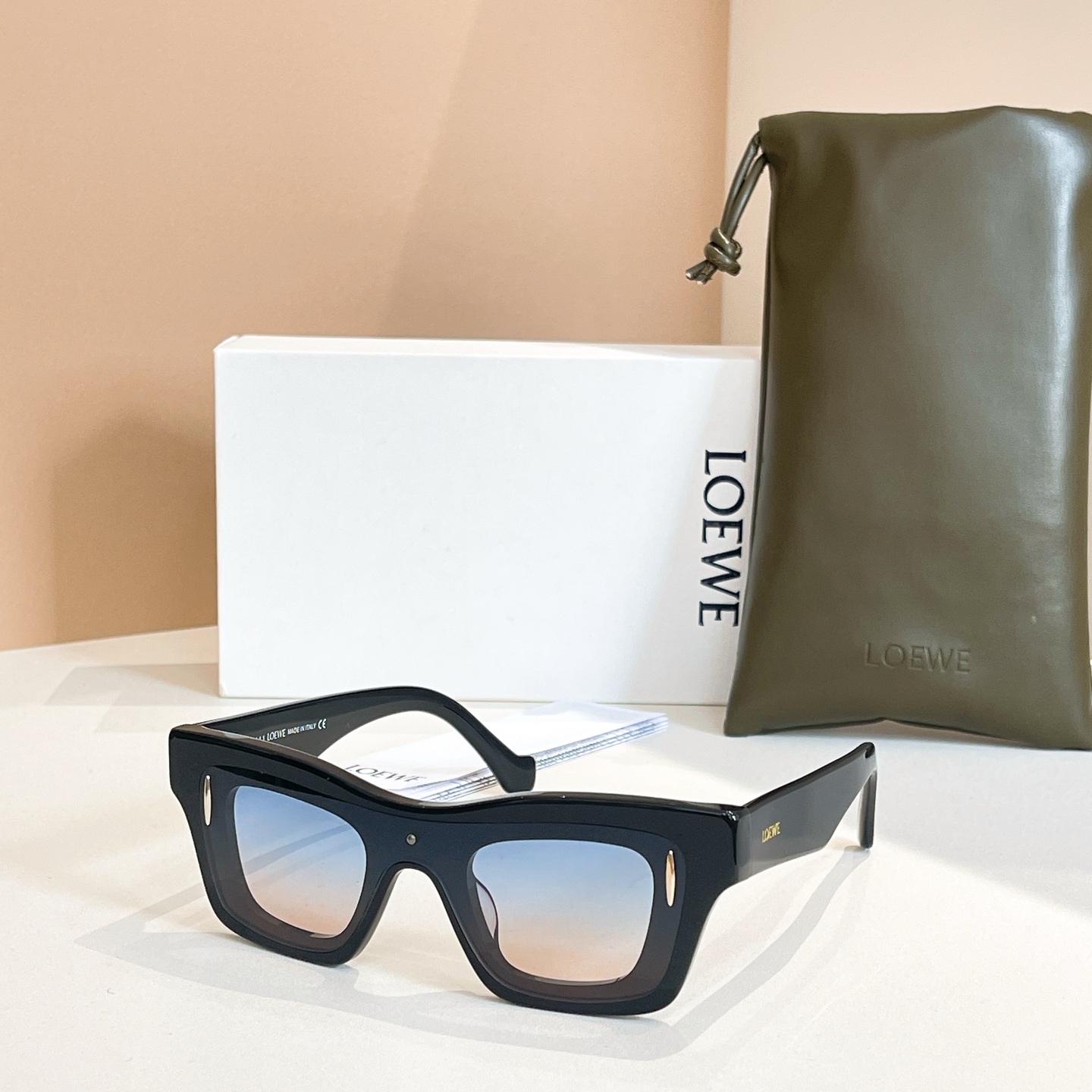 LOEWE🌟🌟🌟MODEL：LW40176U🌟🌟🌟SIZE：54口16-145🌟🌟🌟