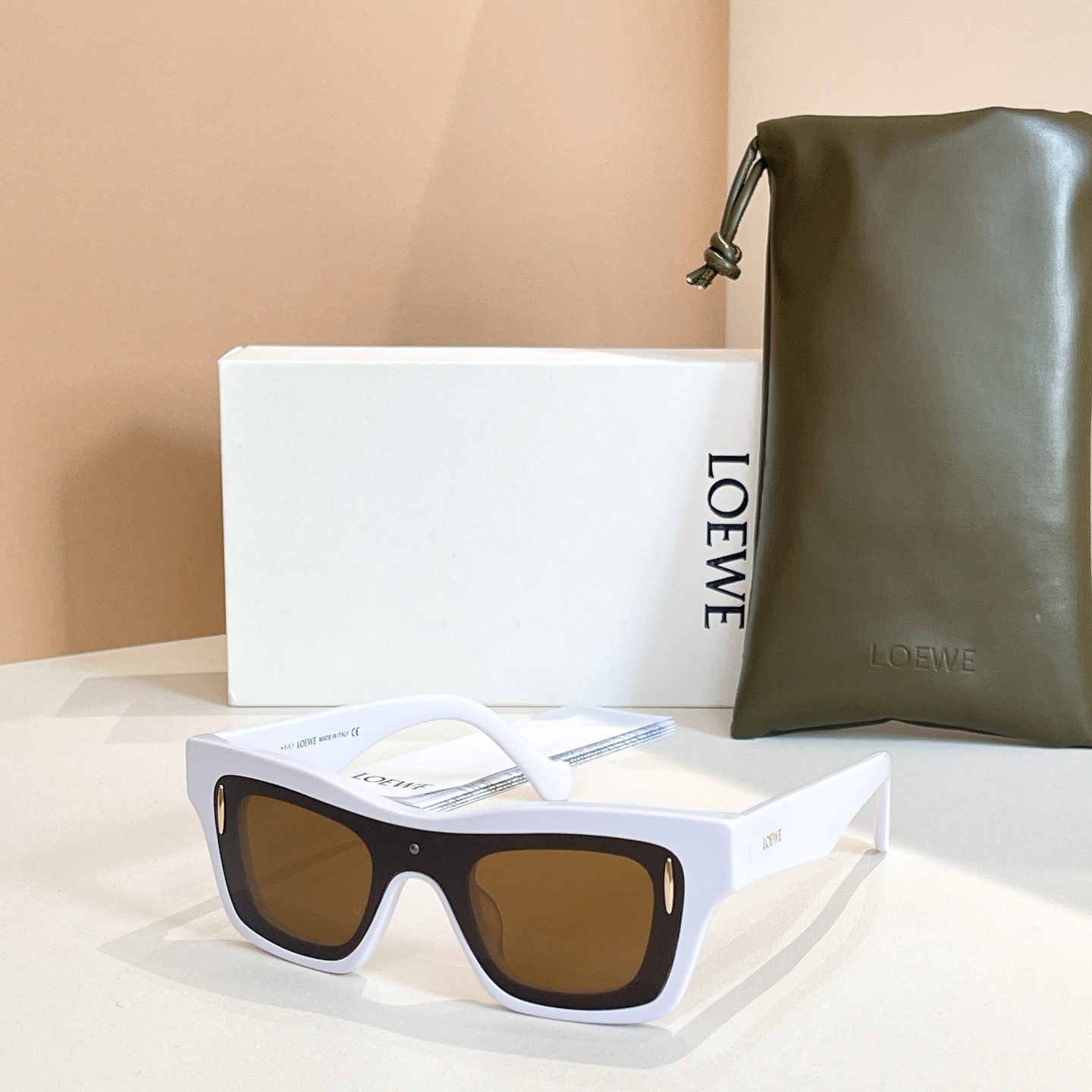 LOEWE🌟🌟🌟MODEL：LW40176U🌟🌟🌟SIZE：54口16-145🌟🌟🌟