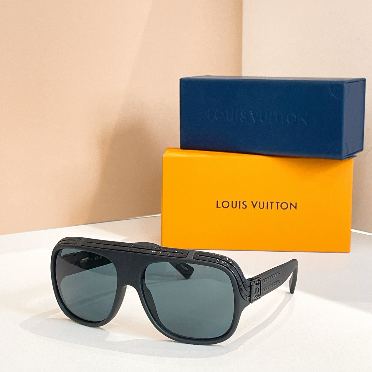 LOUIS VUITTO*🌟🌟🌟MODEL：Z2679E🌟🌟🌟SIZE：63口16-140🌟🌟