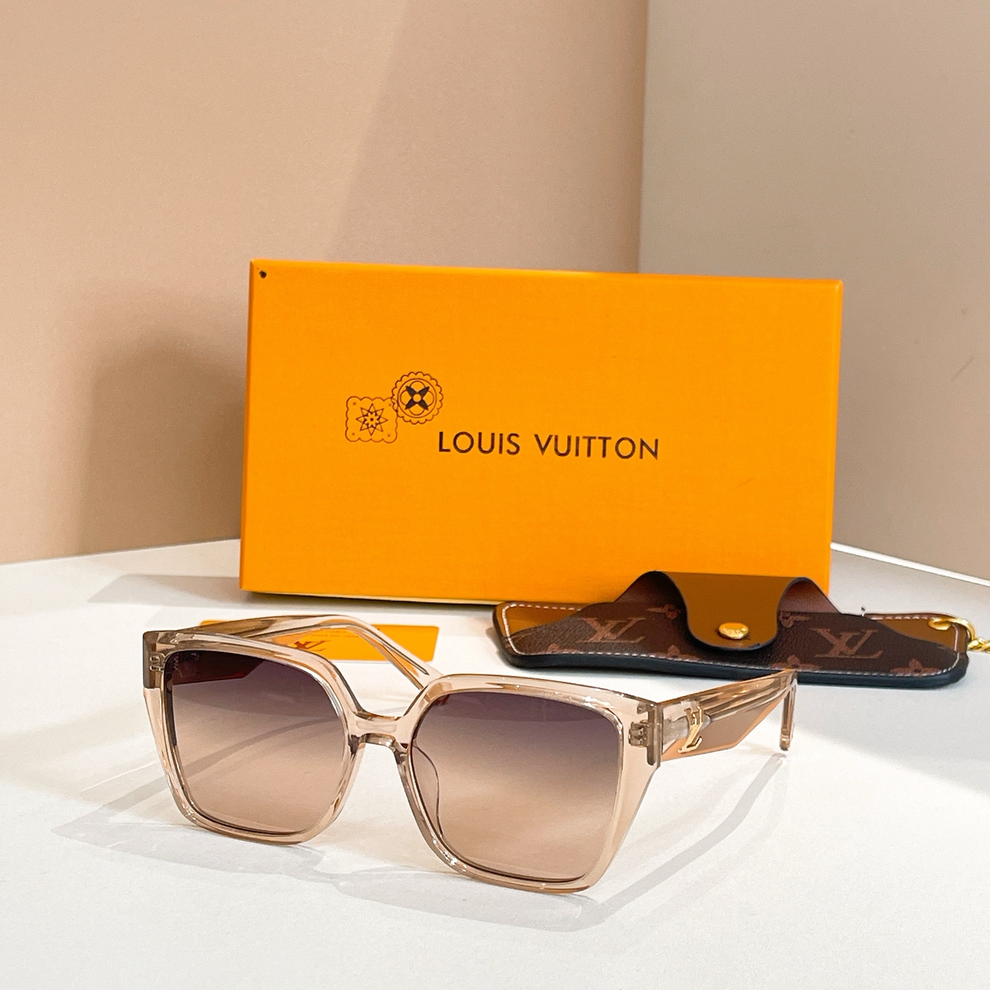 LOUIS VUITTO*🌟🌟🌟MODEL：Z1761 🌟🌟🌟SIZE：51口20-140🌟🌟🌟
