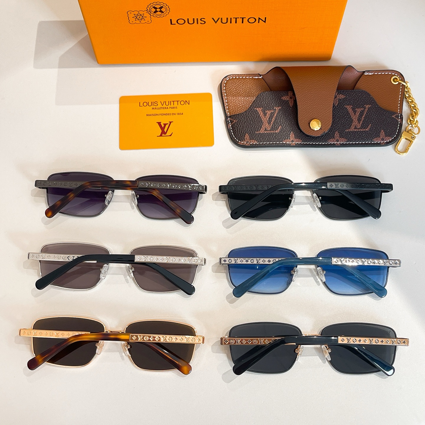 LOUIS VUITTO*✨✨✨MODEL：Z2042U ✨✨✨ SIZE：53口22-145✨✨✨