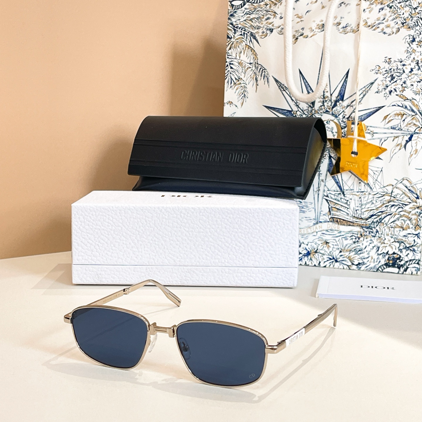 DIO*🌟🌟🌟MODEL：Dior90 A1U 🌟🌟🌟SIZE：56口17-140🌟🌟🌟折叠款～