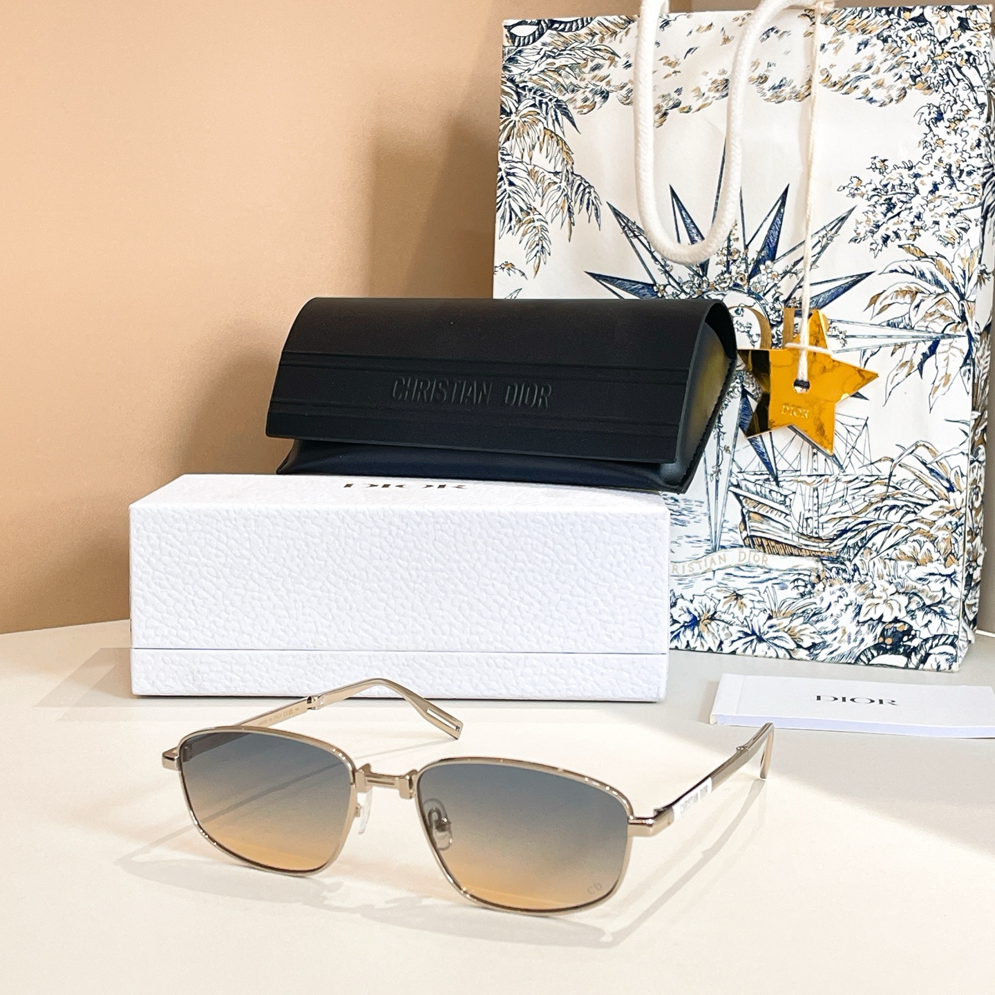 DIO*🌟🌟🌟MODEL：Dior90 A1U 🌟🌟🌟SIZE：56口17-140🌟🌟🌟折叠款～