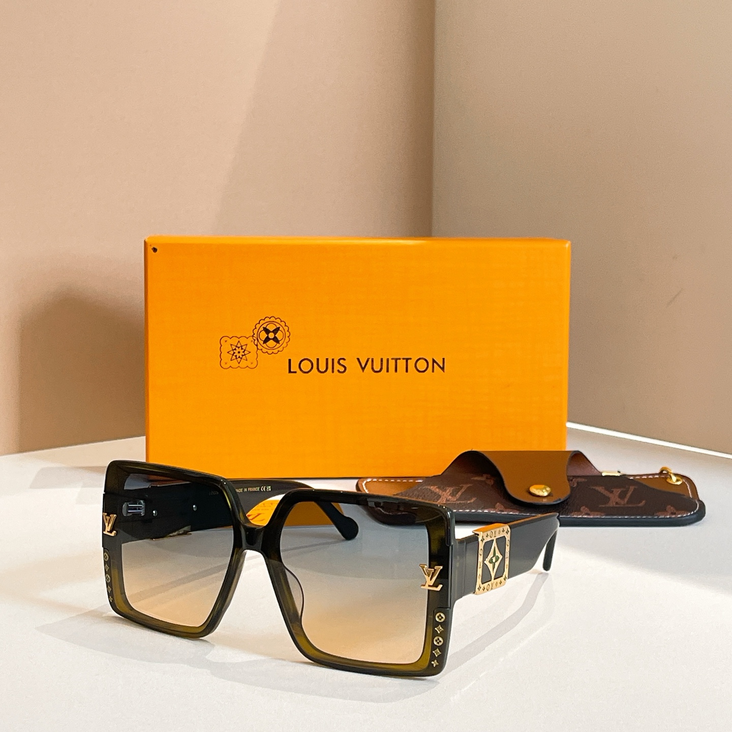 LOUIS VUITTO*✨✨✨MODEL：Z7021E✨✨✨ SIZE：67口14-142✨✨✨