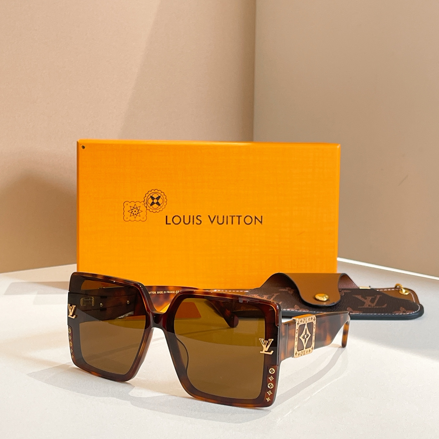 LOUIS VUITTO*✨✨✨MODEL：Z7021E✨✨✨ SIZE：67口14-142✨✨✨