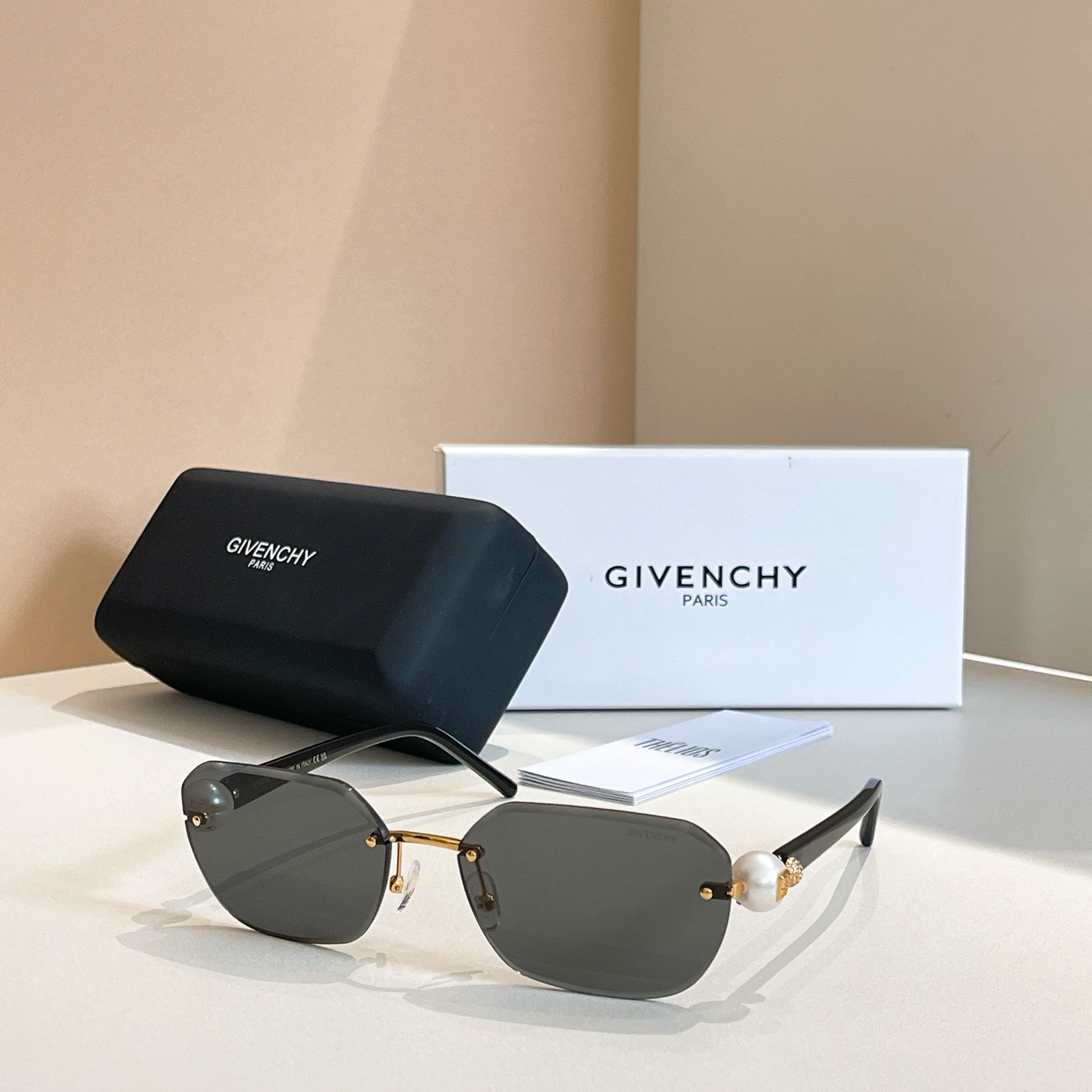 GIVENCH*⭐️⭐️⭐️MODEL：GV4010M⭐️⭐️⭐️SIZE：61口17-140⭐️⭐️ 