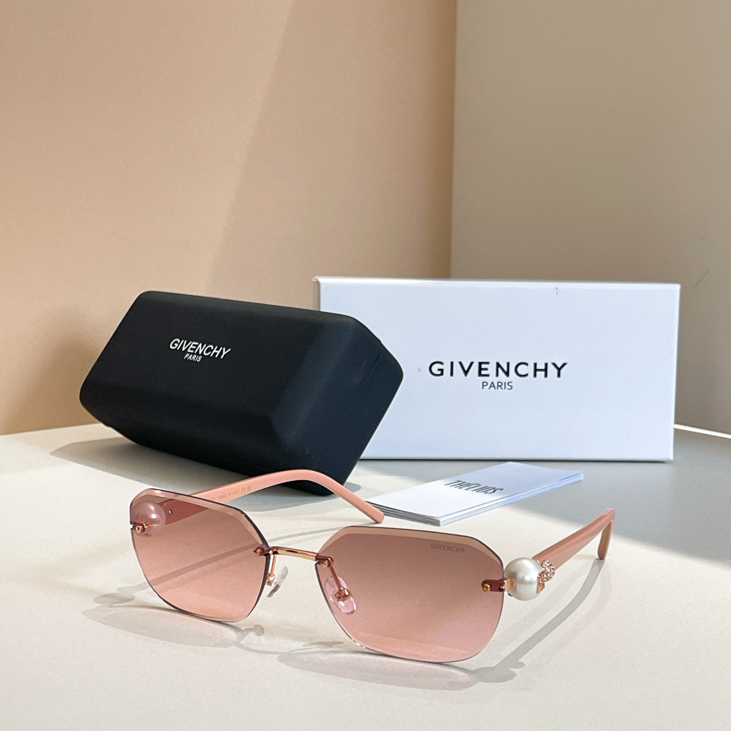 GIVENCH*⭐️⭐️⭐️MODEL：GV4010M⭐️⭐️⭐️SIZE：61口17-140⭐️⭐️ 