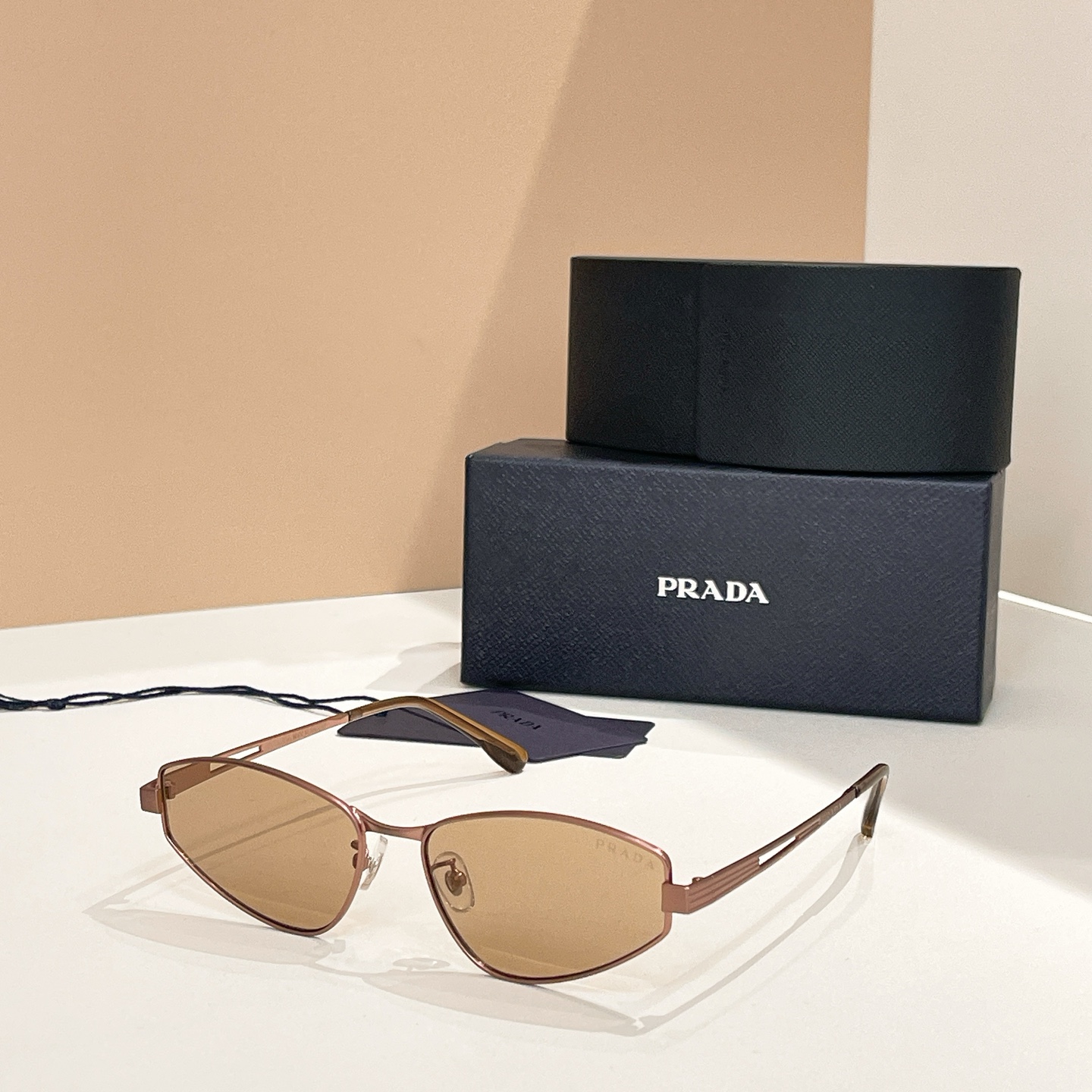 PRAD*⭐️⭐️⭐️MODEL PR 122YS⭐️⭐️⭐️SIZE：59口16-147⭐️⭐️⭐️ 