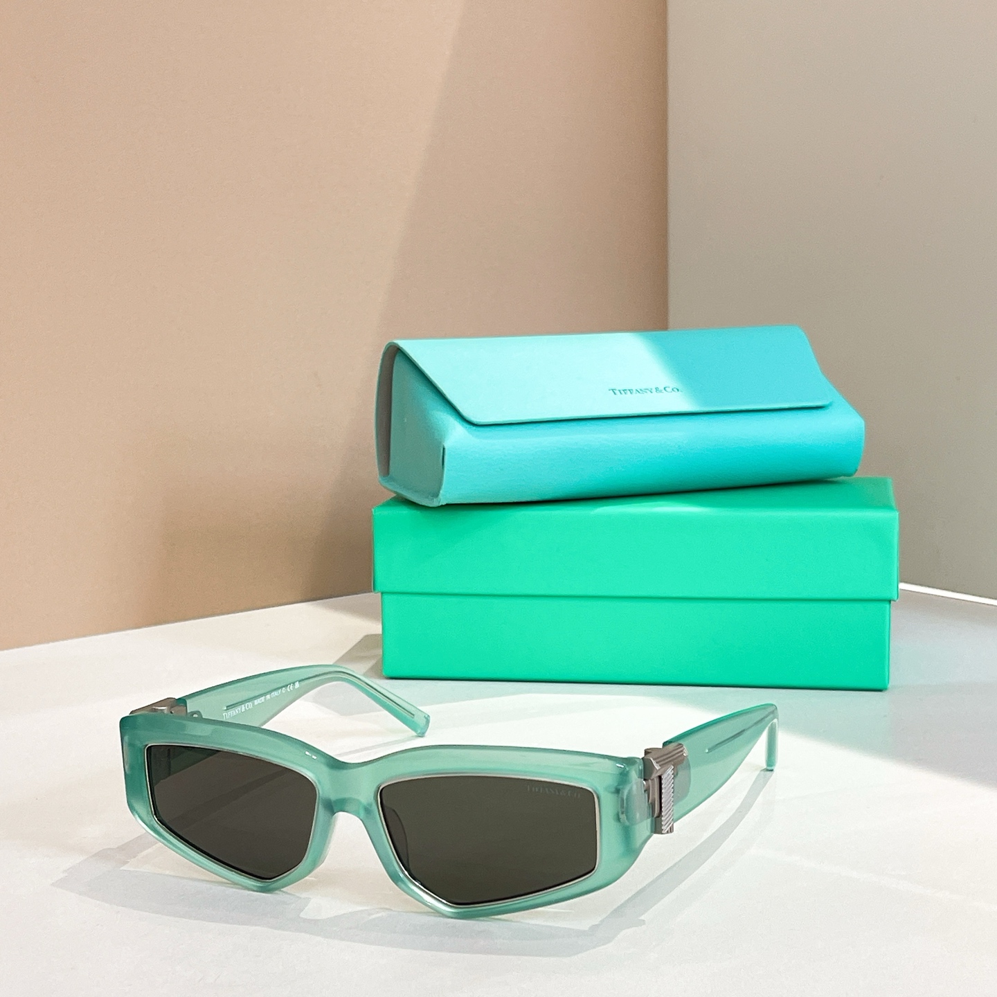 TIFFANY&Co.✨✨✨MODEL：TF4234U ✨✨✨ SIZE：53口18-140✨✨✨