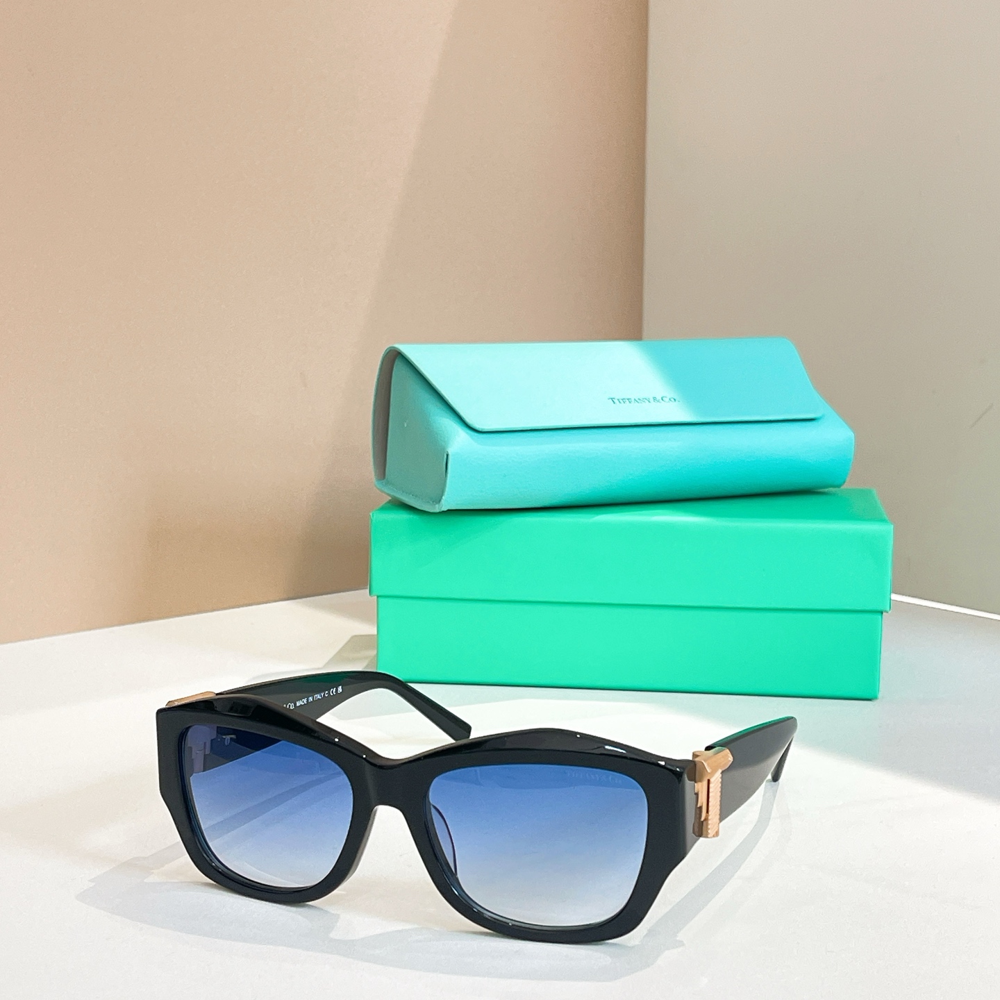 TIFFANY&Co.✨✨✨MODEL：TF4233U ✨✨✨ SIZE：53口18-140✨✨✨