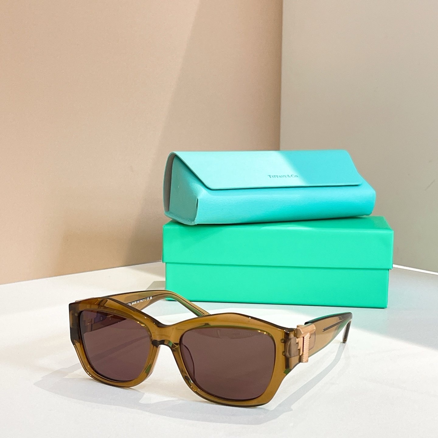 TIFFANY&Co.✨✨✨MODEL：TF4233U ✨✨✨ SIZE：53口18-140✨✨✨