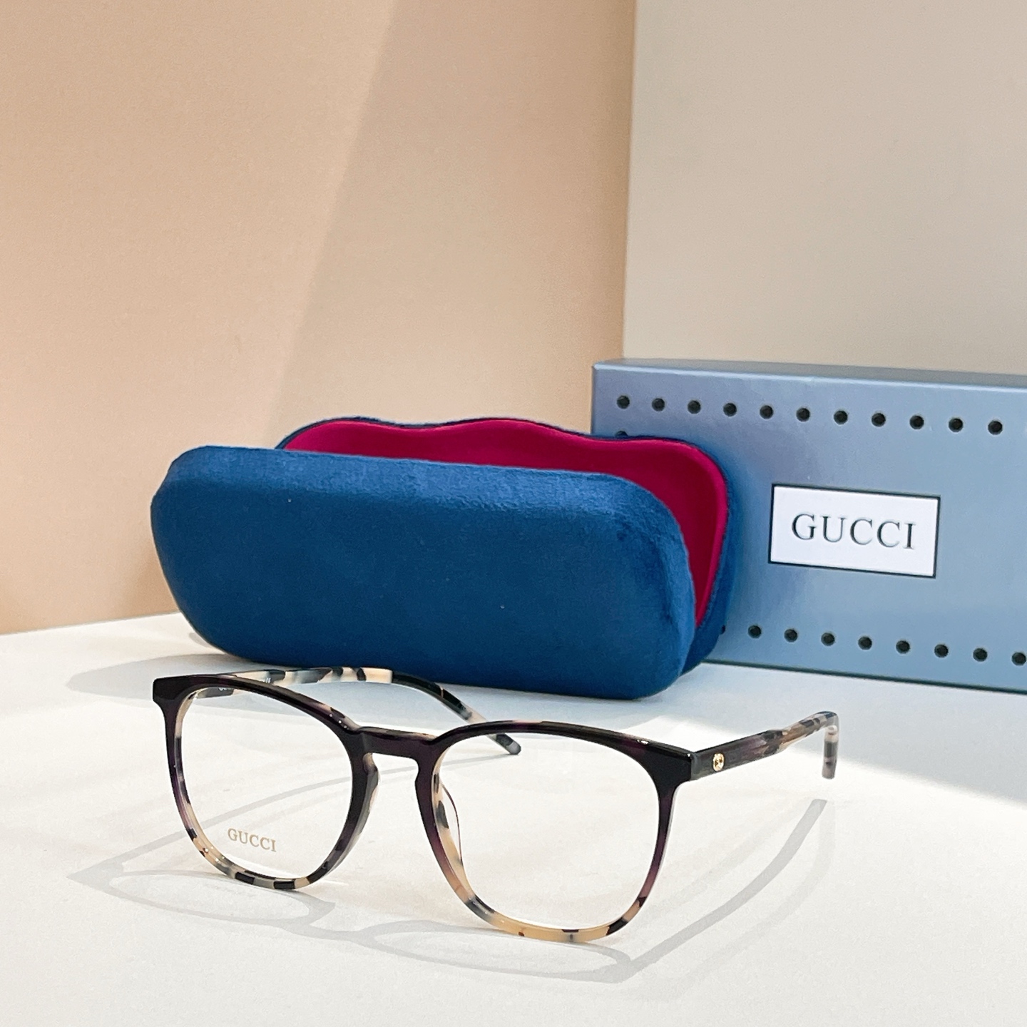 GUCC*🐝🐝🐝MODEL：GG1904S🐝🐝🐝SIZE：52口18-145🐝🐝高版本～～