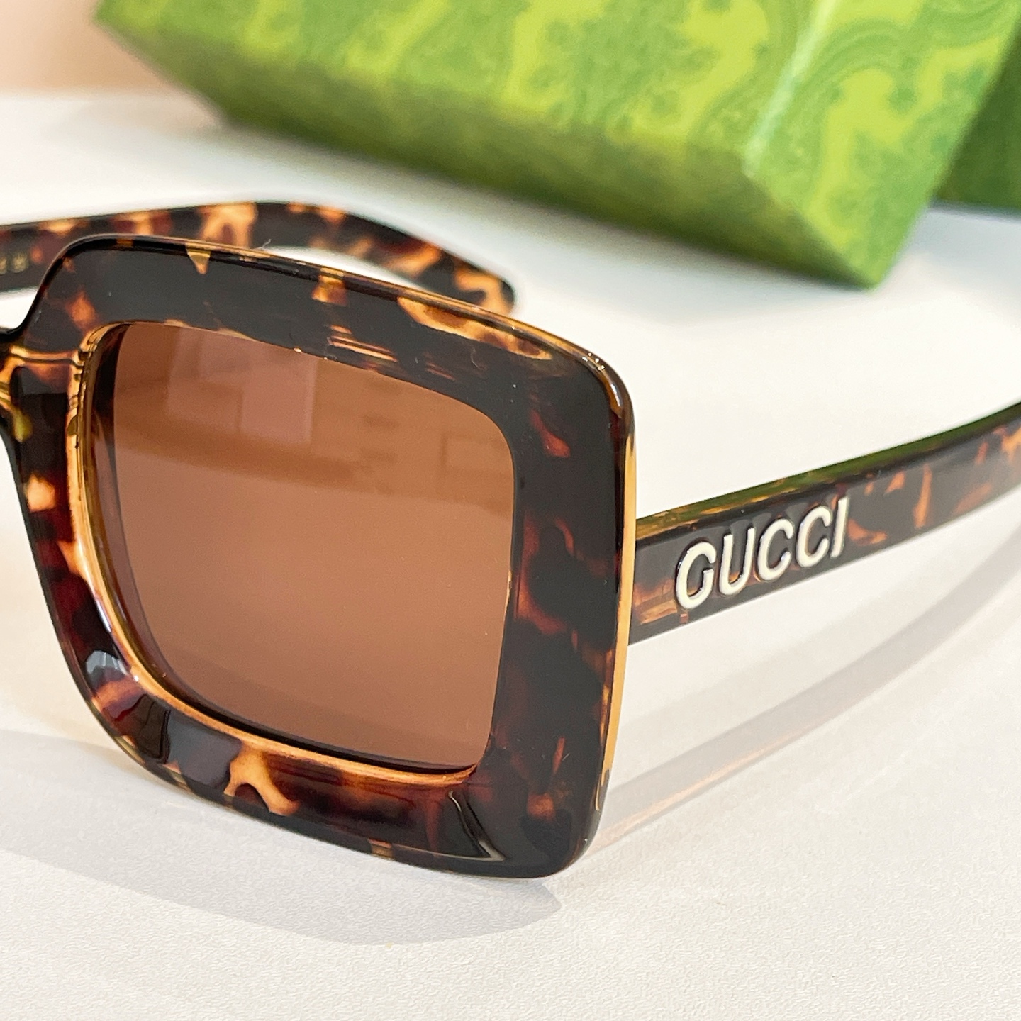 GUCC*🐝🐝🐝MODEL：GG1718S🐝🐝🐝SIZE：51口23-145🐝🐝
