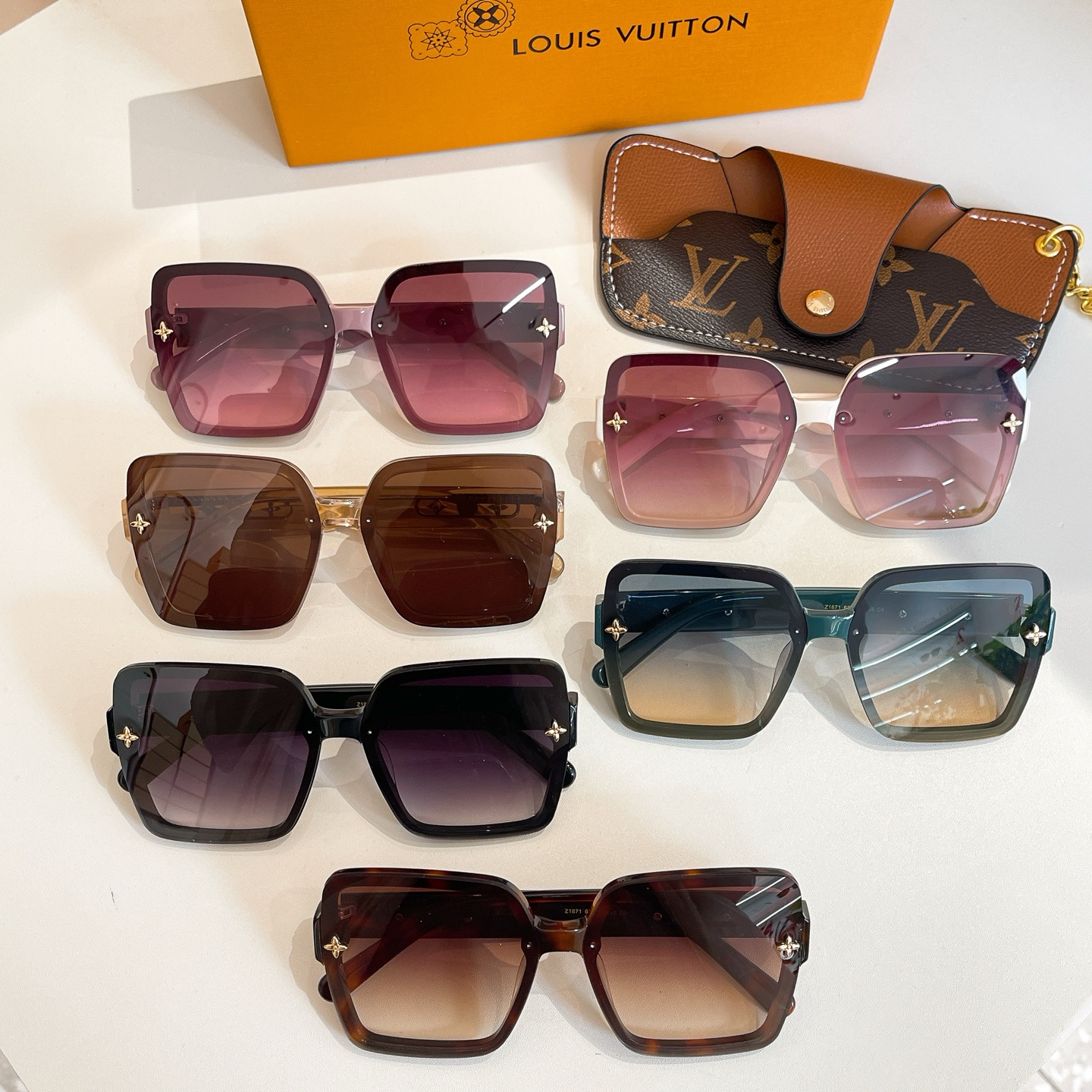 LOUIS VUITTO*🌟🌟🌟MODEL：Z1871🌟🌟🌟SIZE：62口12-145🌟🌟🌟