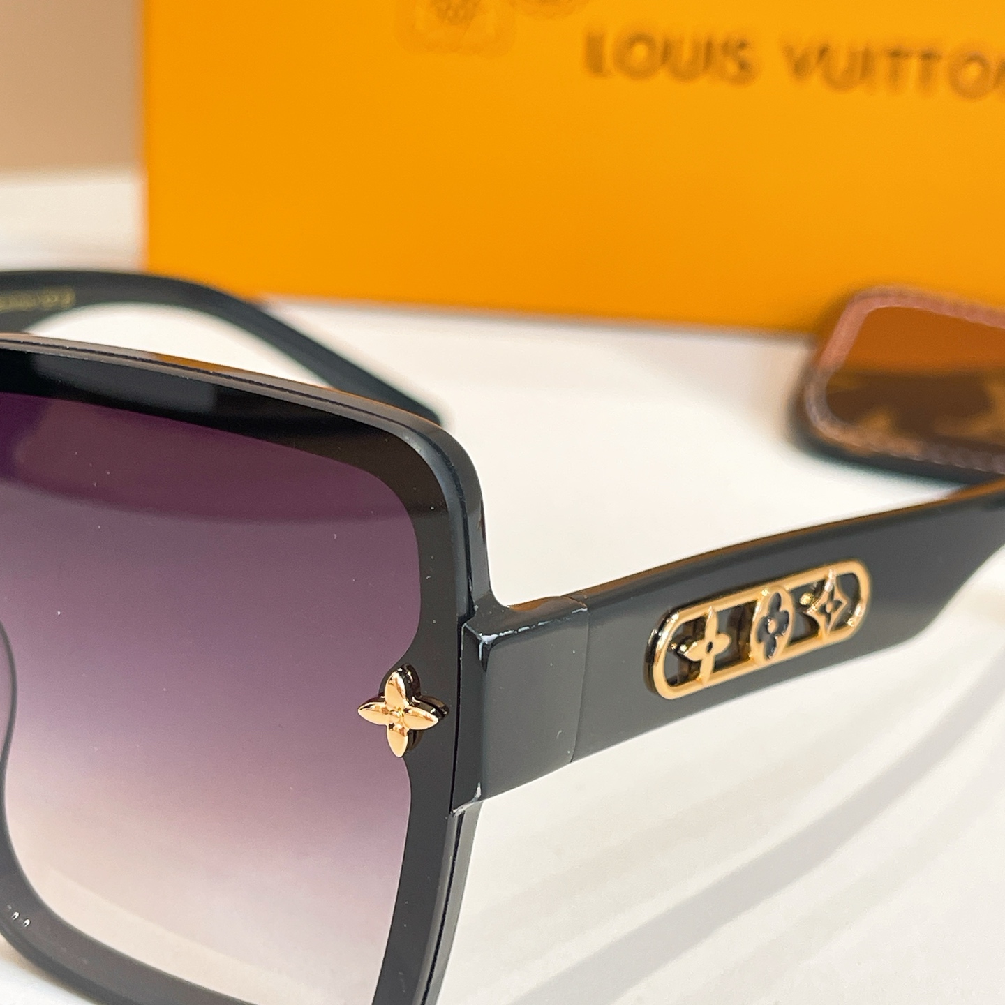 LOUIS VUITTO*🌟🌟🌟MODEL：Z1871🌟🌟🌟SIZE：62口12-145🌟🌟🌟