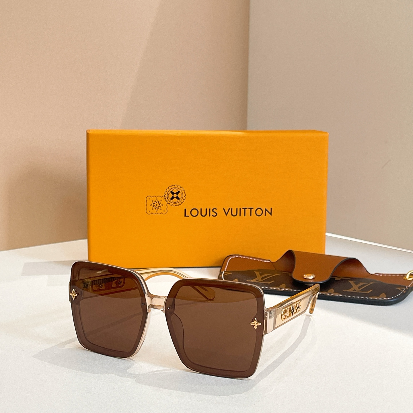 LOUIS VUITTO*🌟🌟🌟MODEL：Z1871🌟🌟🌟SIZE：62口12-145🌟🌟🌟