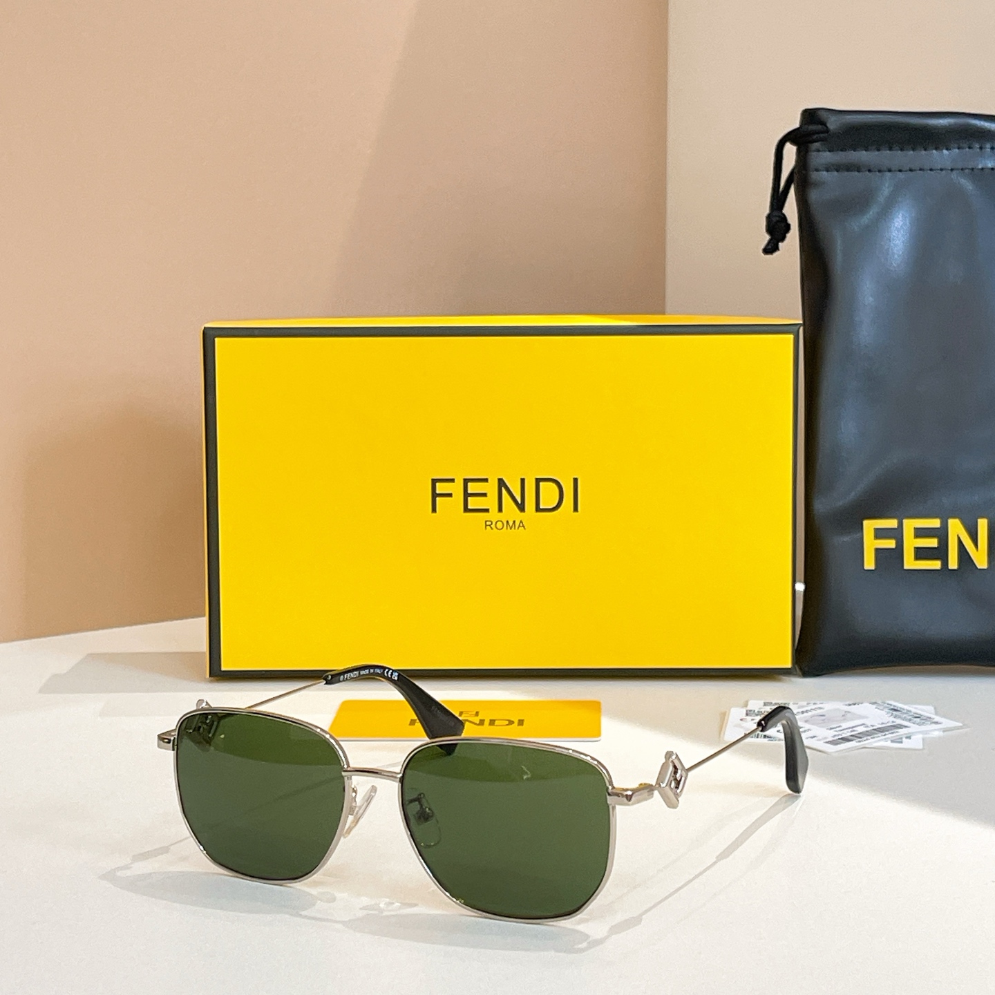 FEND*✨✨✨MODEL：FE50111F ✨✨✨ SIZE：56口16-140✨✨✨
