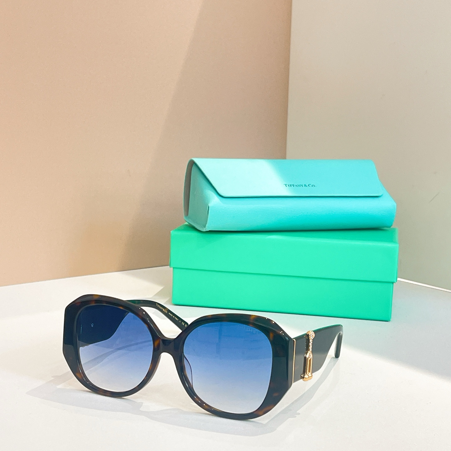 TIFFANY&Co.✨✨✨MODEL：TF4207✨✨✨ SIZE：55口17-140✨✨✨