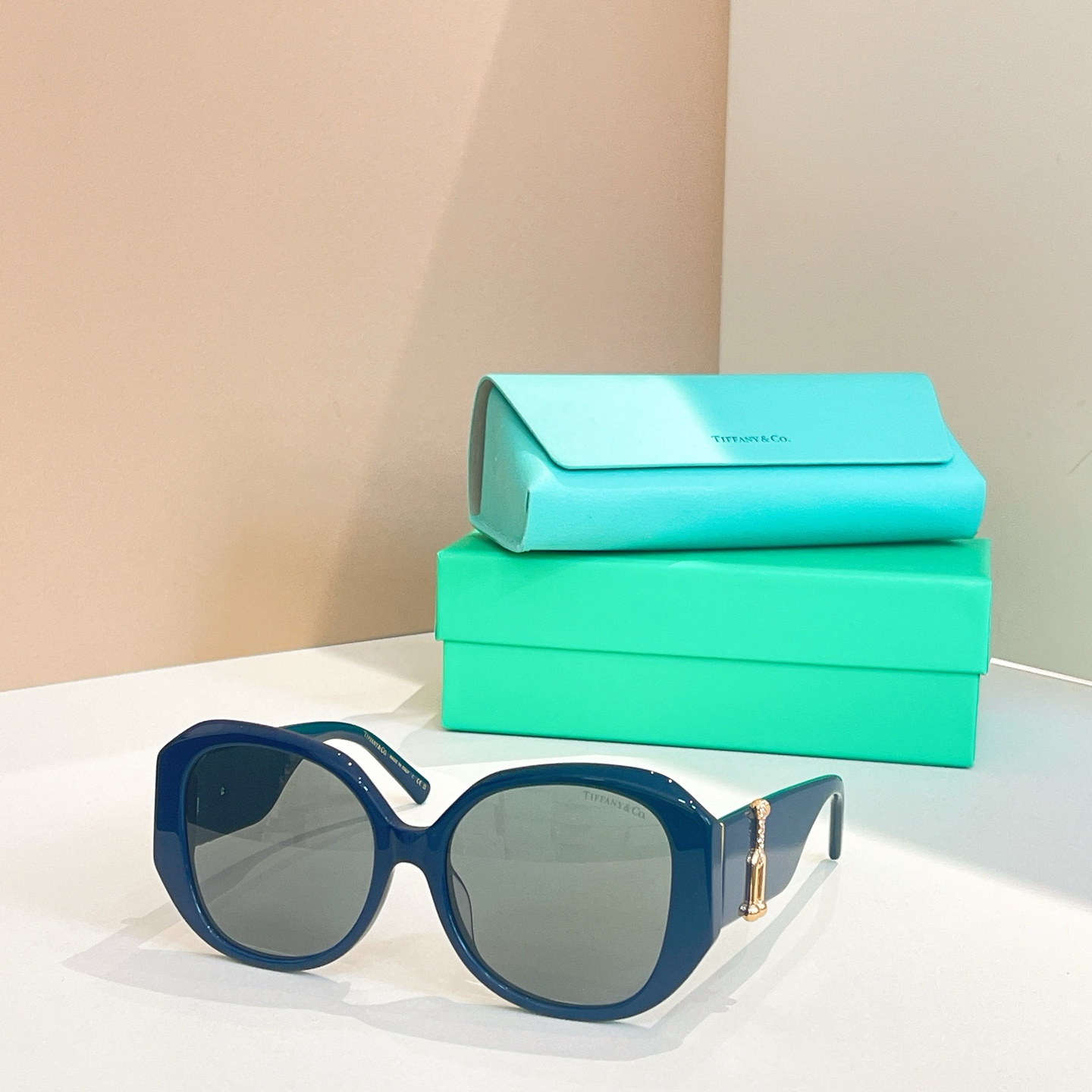 TIFFANY&Co.✨✨✨MODEL：TF4207✨✨✨ SIZE：55口17-140✨✨✨