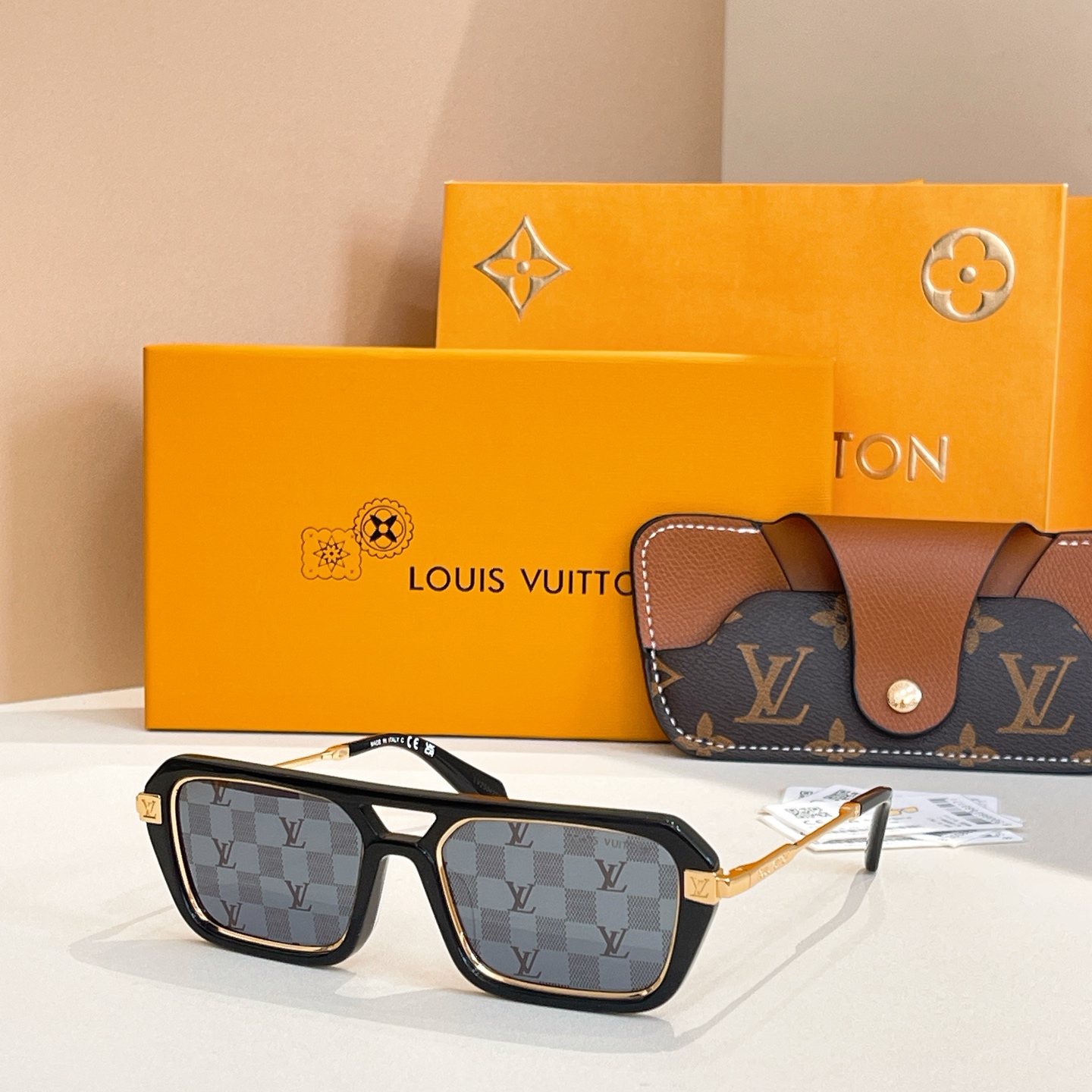 LOUIS VUITTO*✨✨✨MODEL：Z2596U ✨✨✨ SIZE：53口22-145✨✨✨