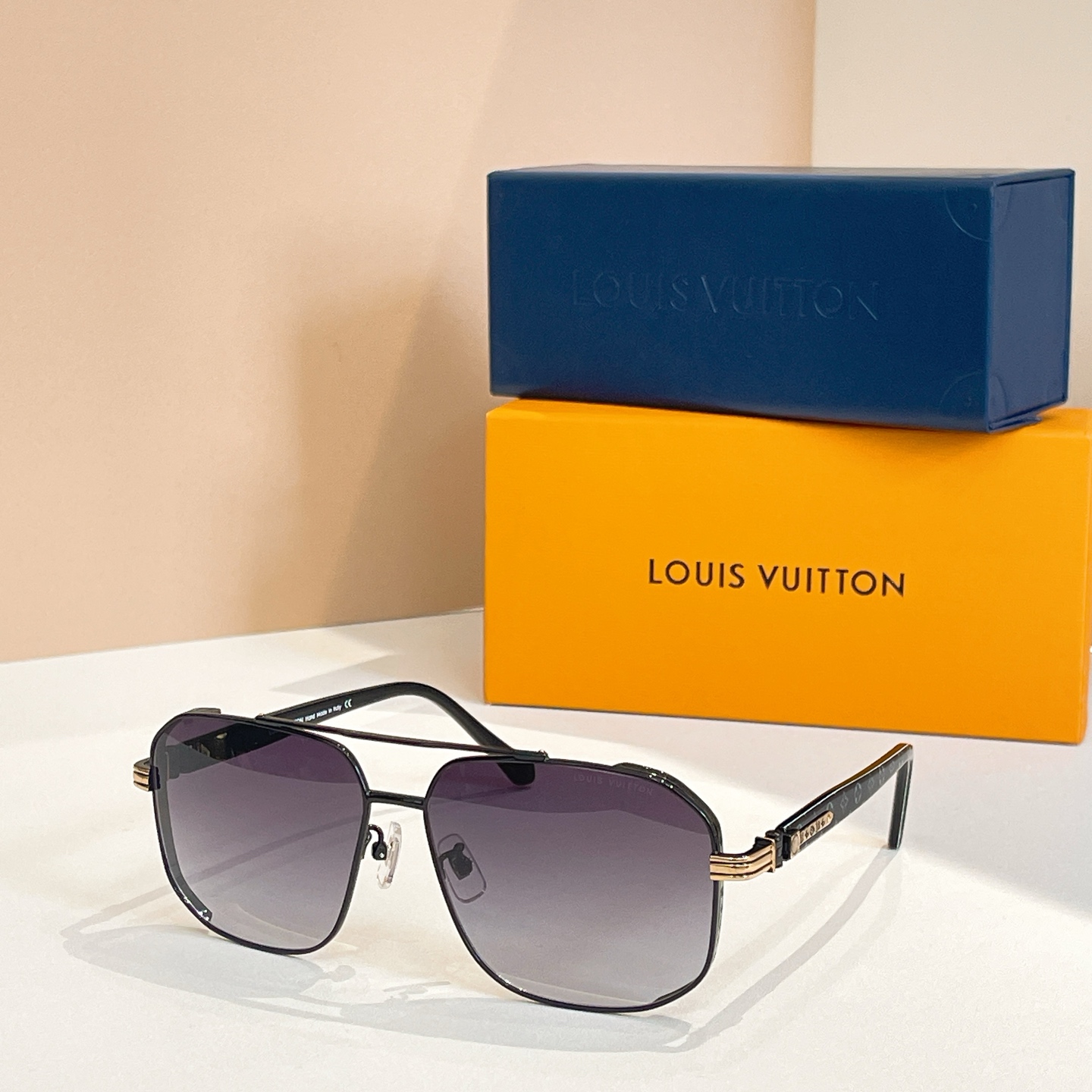LOUIS VUITTO*✨✨✨MODEL：Z1230 ✨✨✨ SIZE：53口22-145✨✨✨