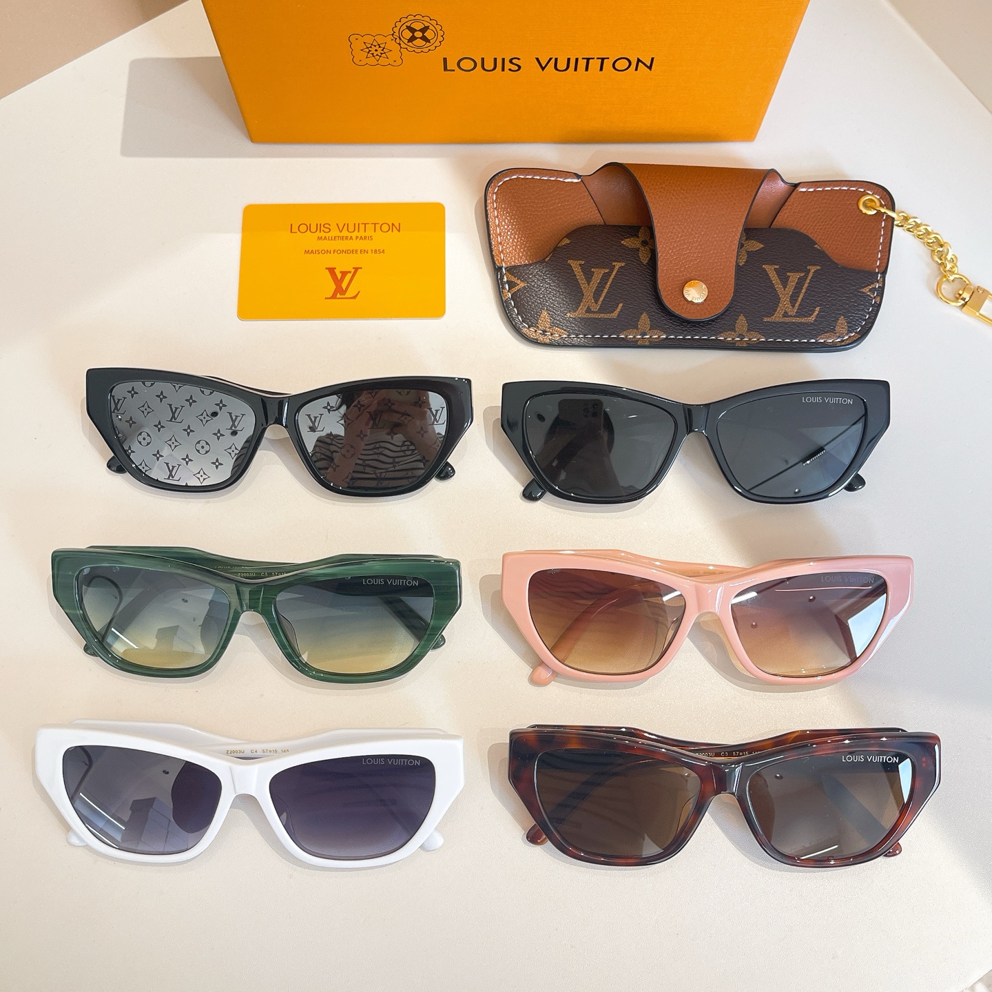 LOUIS VUITTO*✨✨✨MODEL：Z2003U ✨✨✨ SIZE：53口22-145✨✨✨