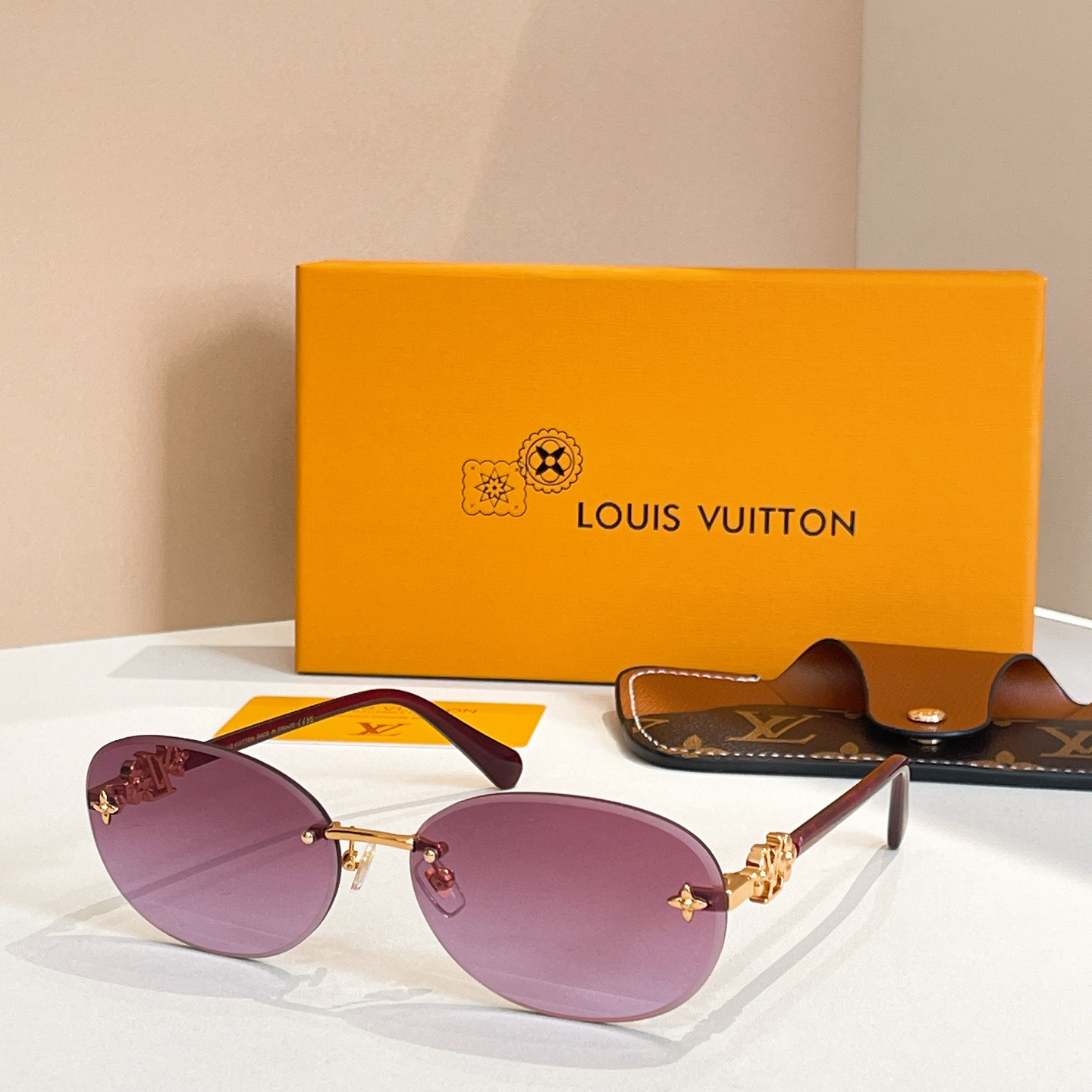 LOUIS VUITTO*✨✨✨MODEL：Z24591✨✨✨ SIZE：64口16-145✨✨✨
