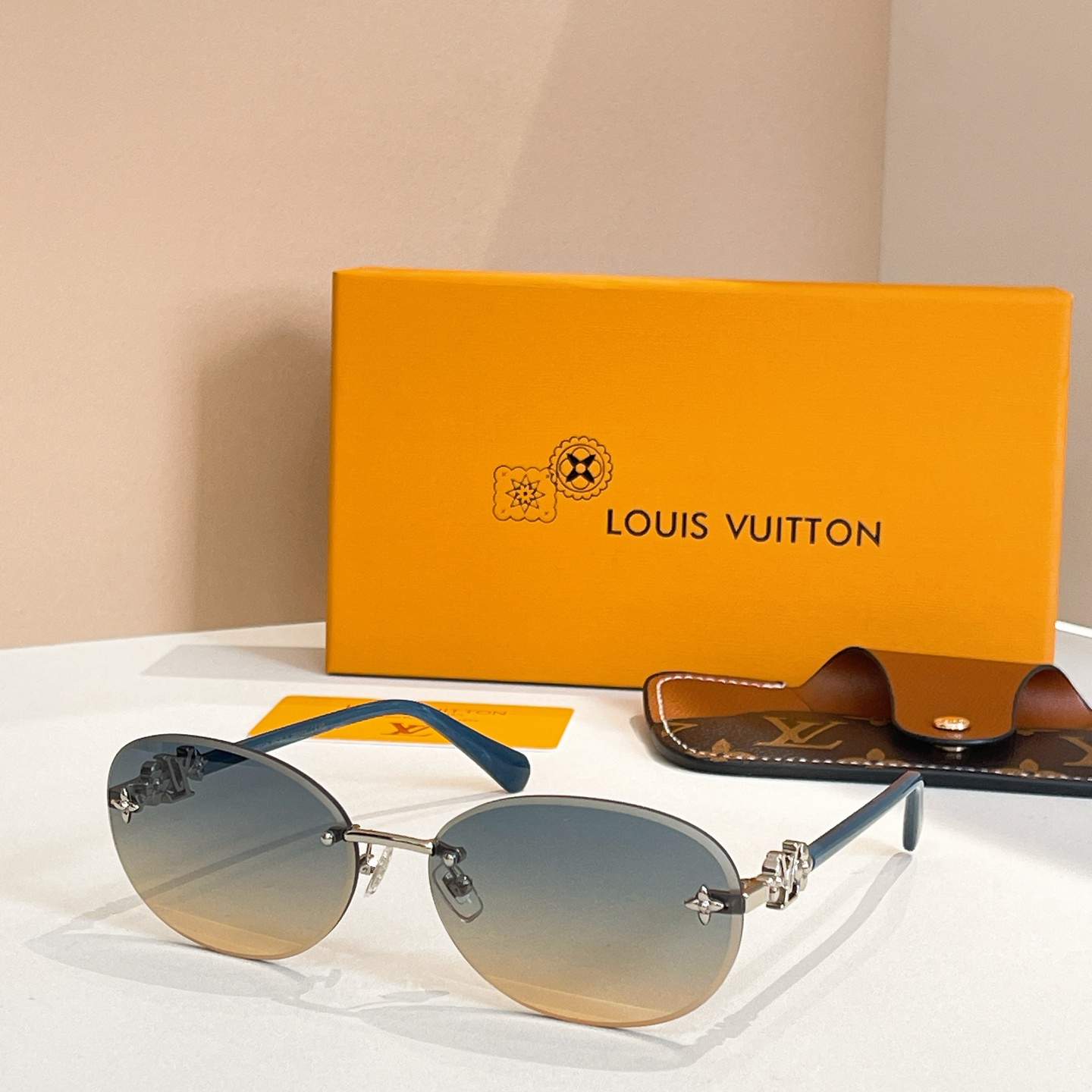 LOUIS VUITTO*✨✨✨MODEL：Z24591✨✨✨ SIZE：64口16-145✨✨✨