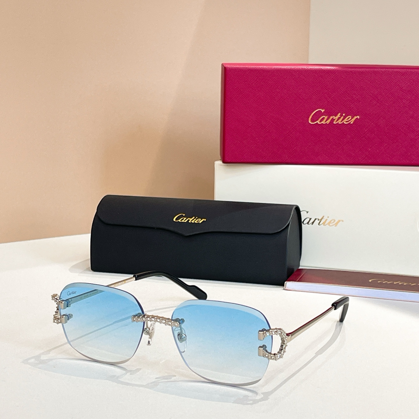 Cartie*✨✨✨MODEL：CT0603S✨✨✨SIZE  57口20-142✨✨✨，变色镜片